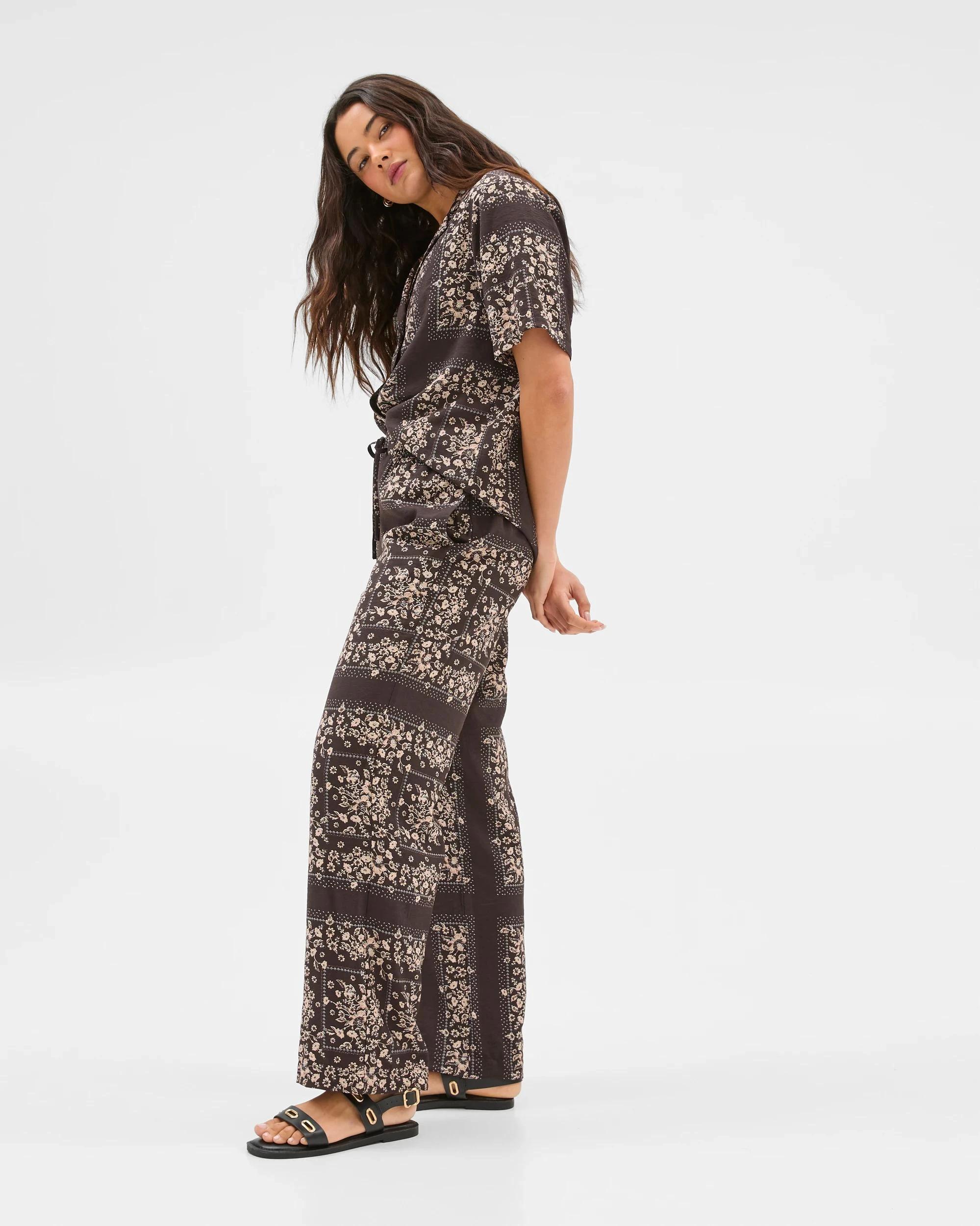 2 Printed Elasticated Pants - Lily Loves SCARF PRINT, 2 of 7