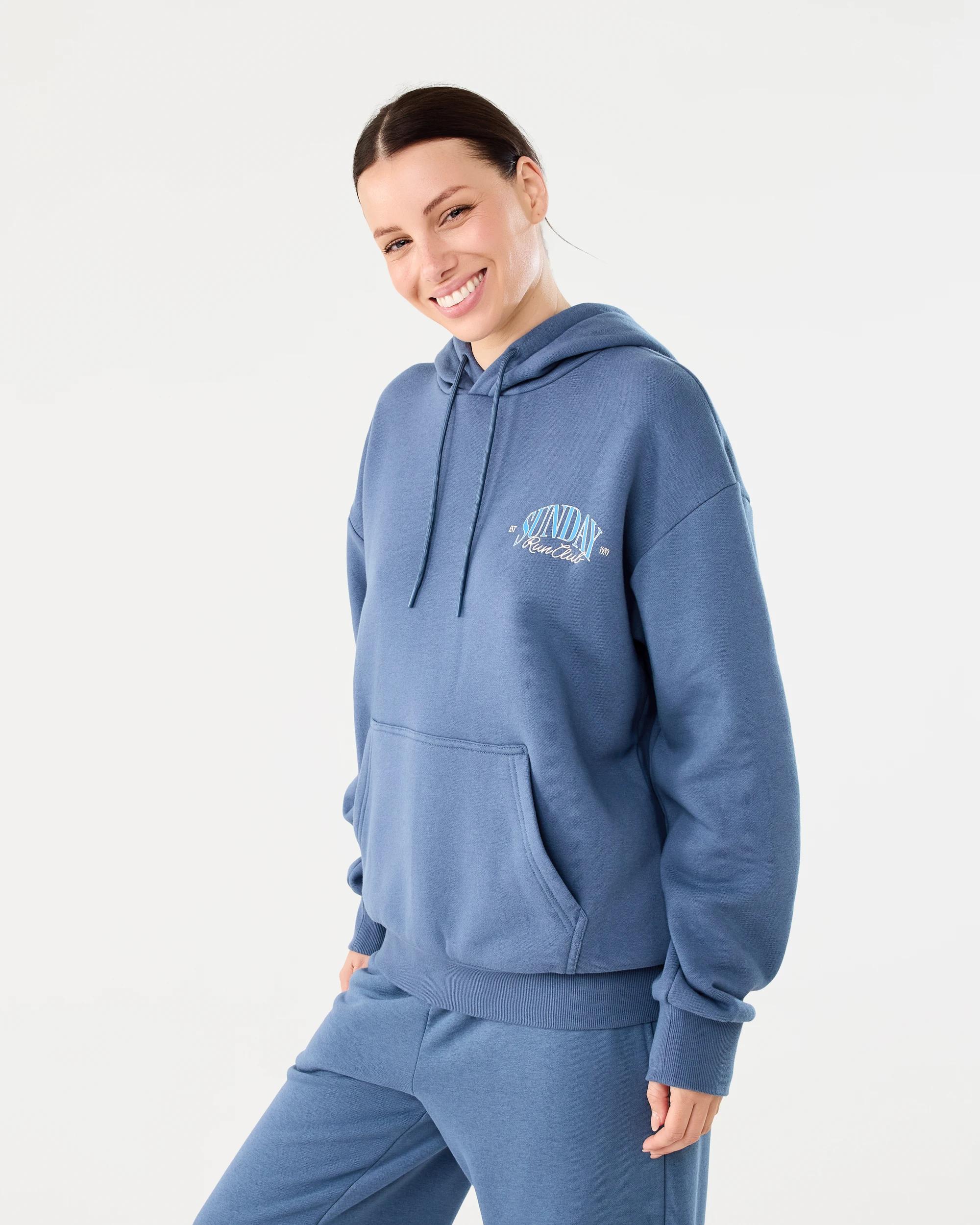 2 Active Womens Graphic Fleece Hoodie Nightfall, 2 of 8