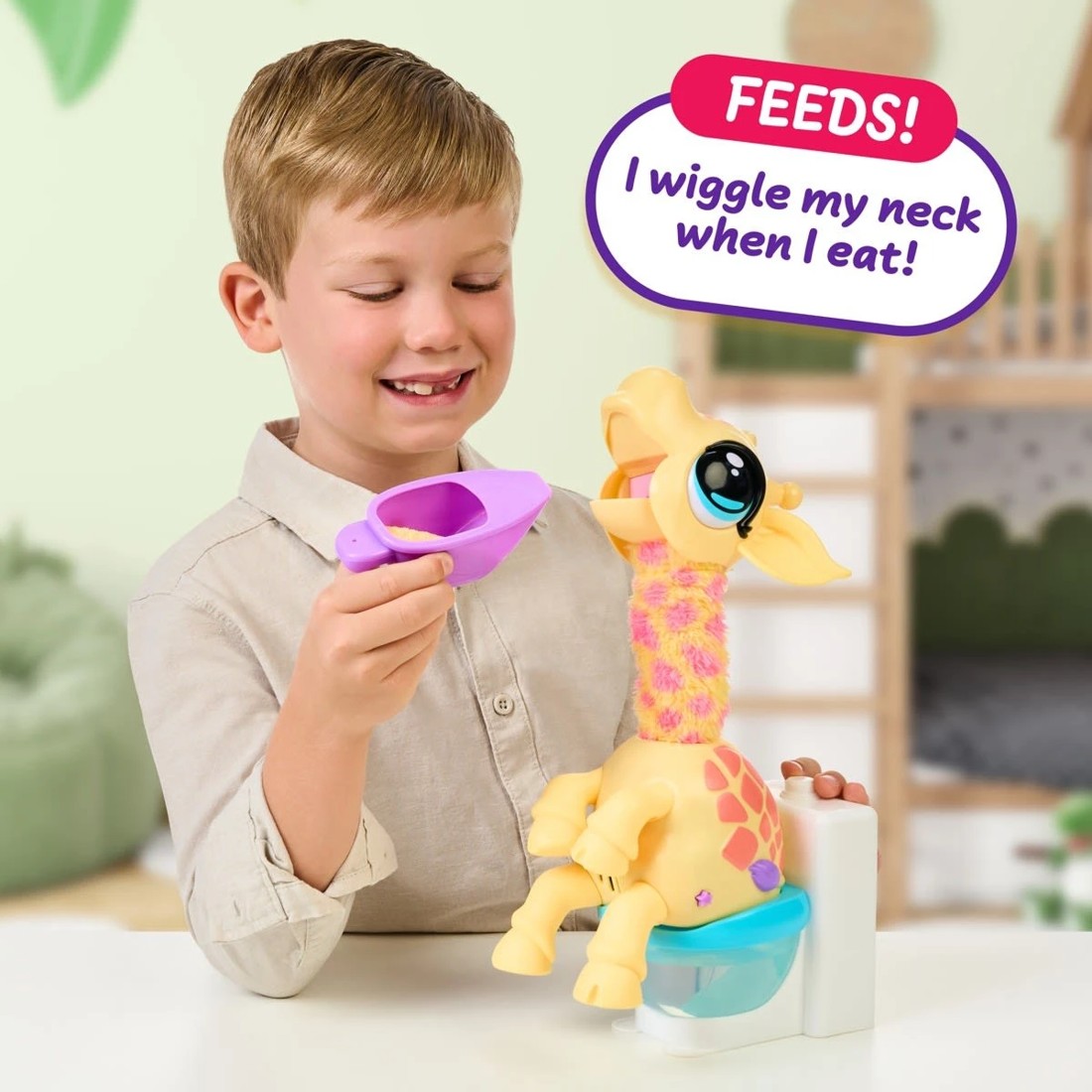 6 Little Live Pets Gotta Go Giraffe - Gigi, 6 of 10