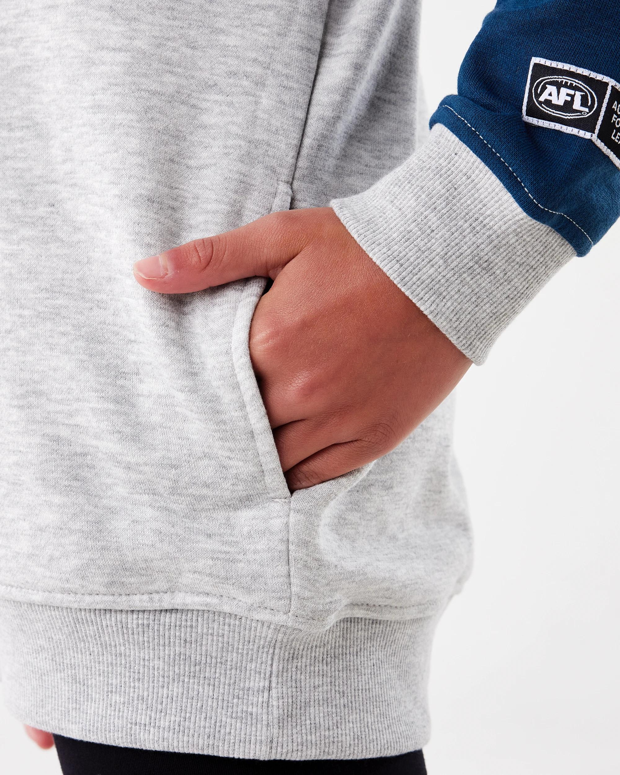 8 Official AFL Kids Hoodie Geelong, 8 of 10