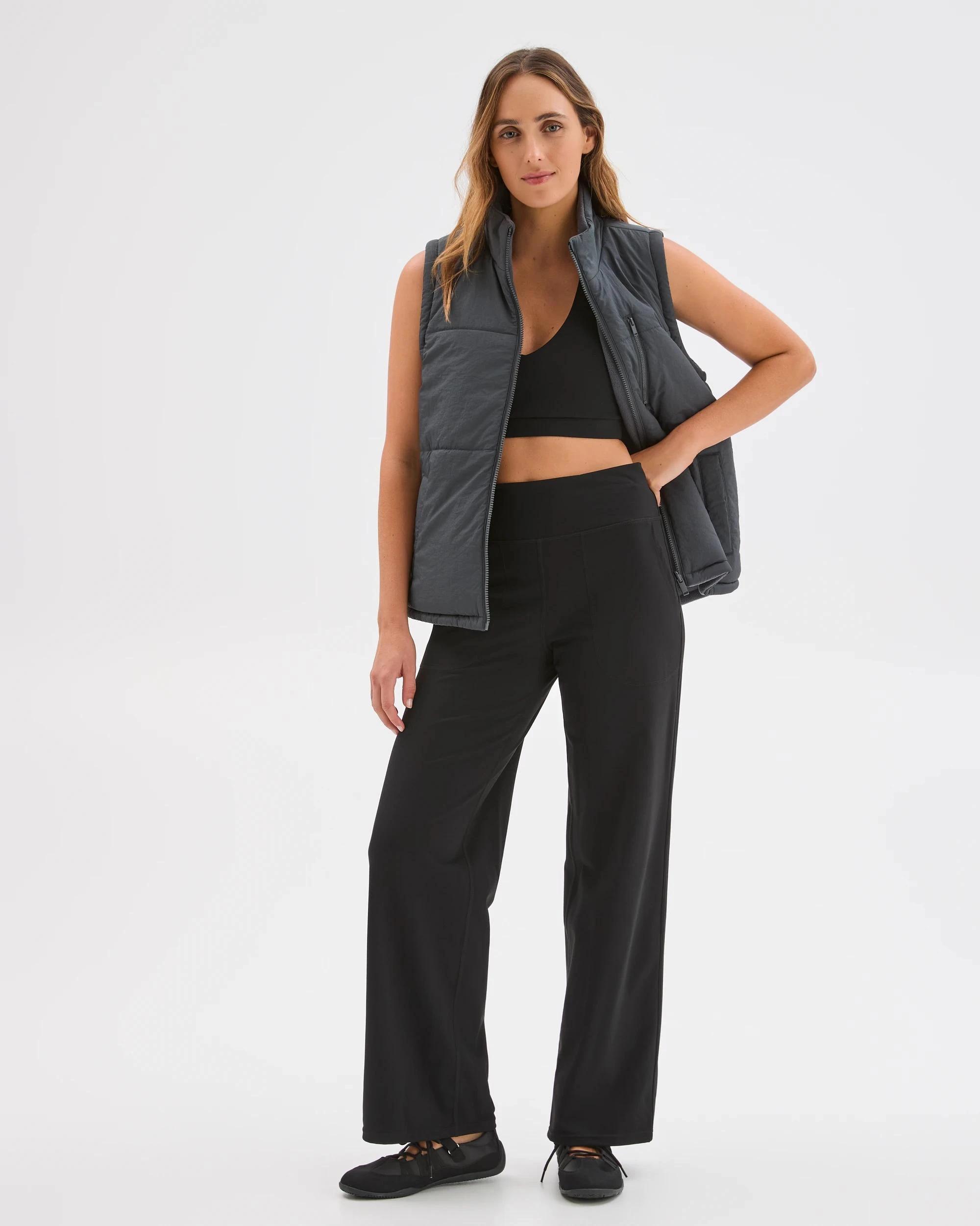 1 Target Woman Reversible Puffer Vest GRAPHITE, 1 of 6