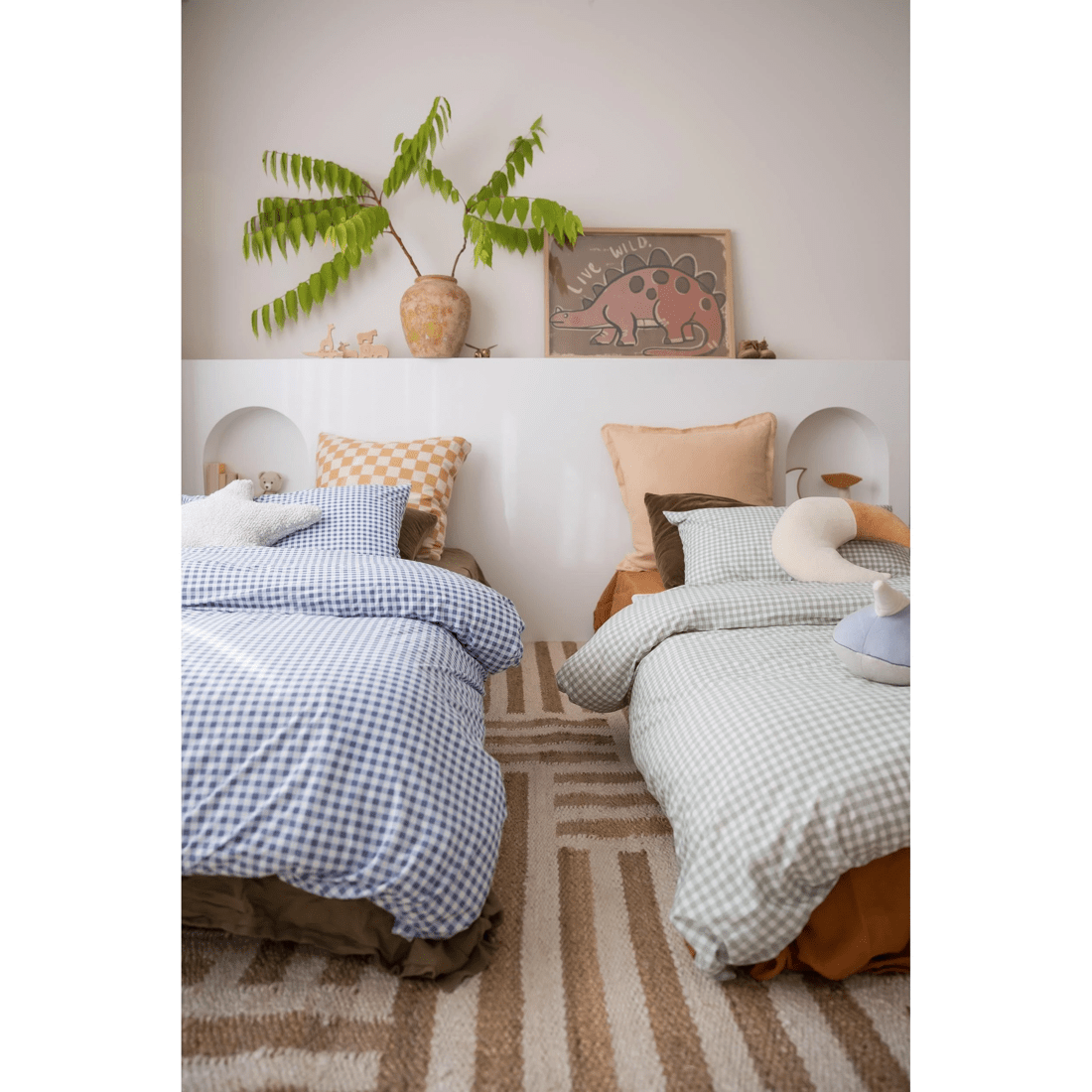 4 The Midnight Gang Sage Gingham Waterproof Doona Cover for Double Bed
 - Double Bed
 - pattern, 4 of 5