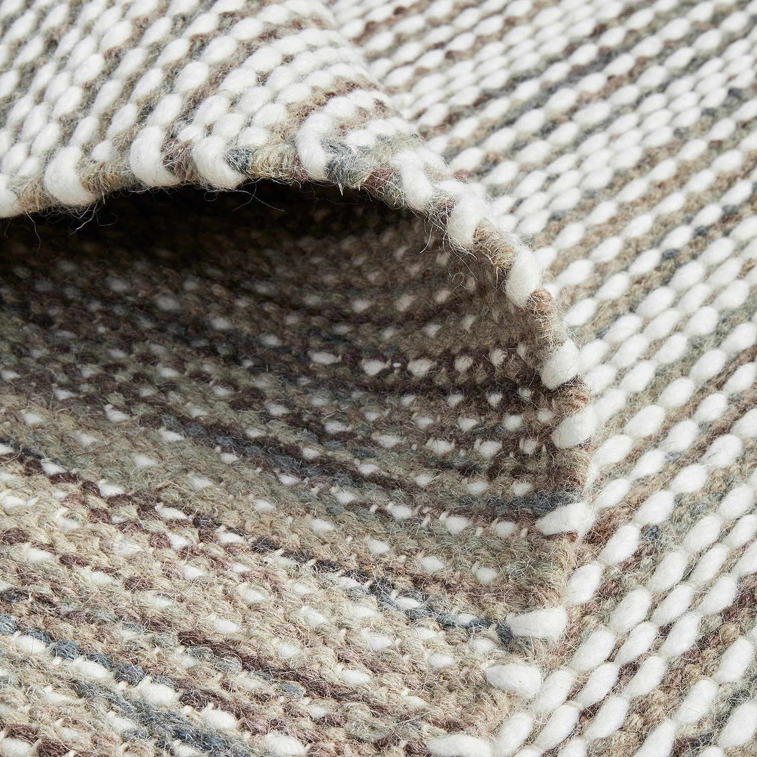 8 Common Ground Rugs Nordica 315 225x155cm - Medium Handmade Wool Floor Rug - Off White - Silver, 8 of 9