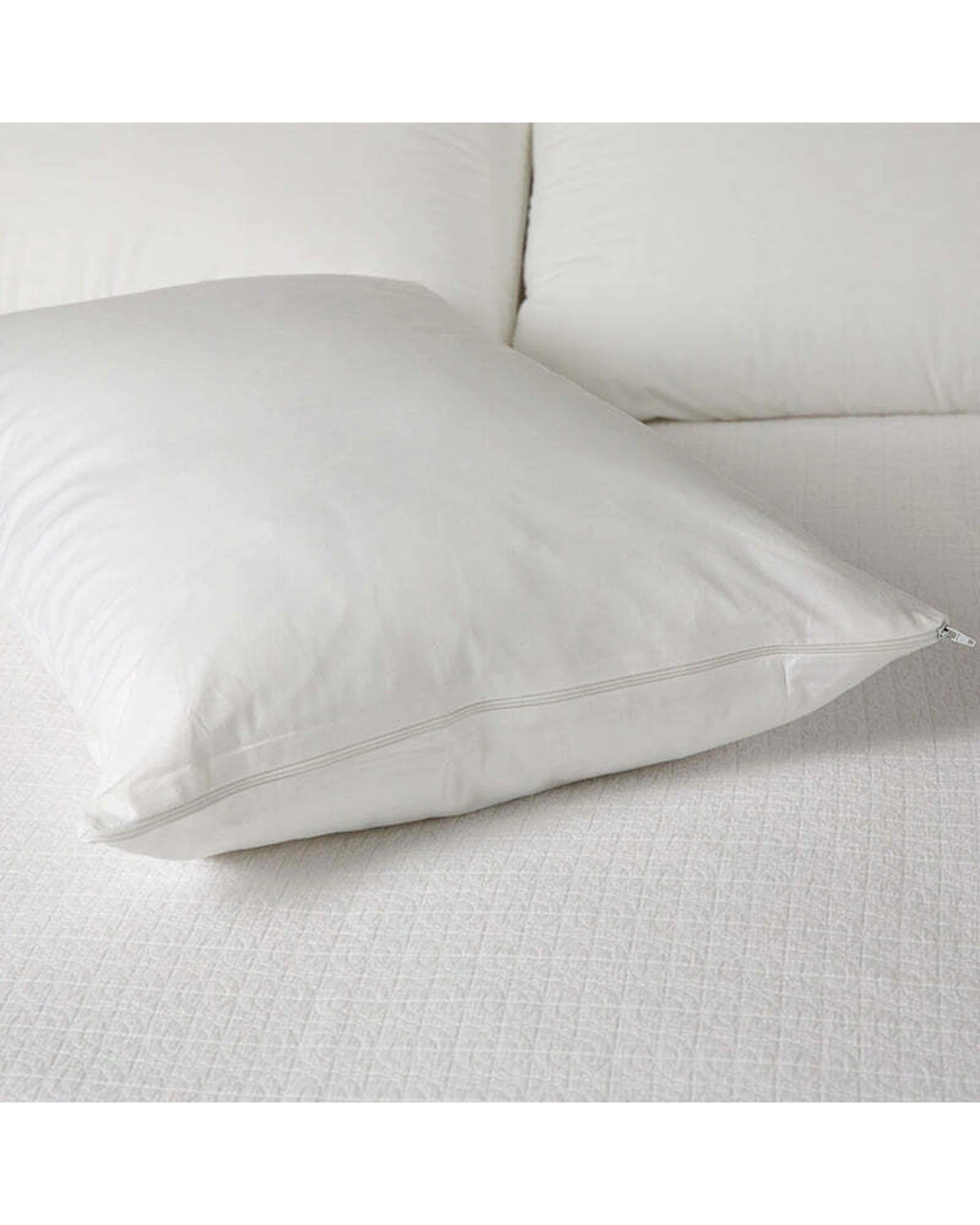 1 Tontine Comfortech Coolmax Pillow Protector - 46x72cm - White, 1 of 1