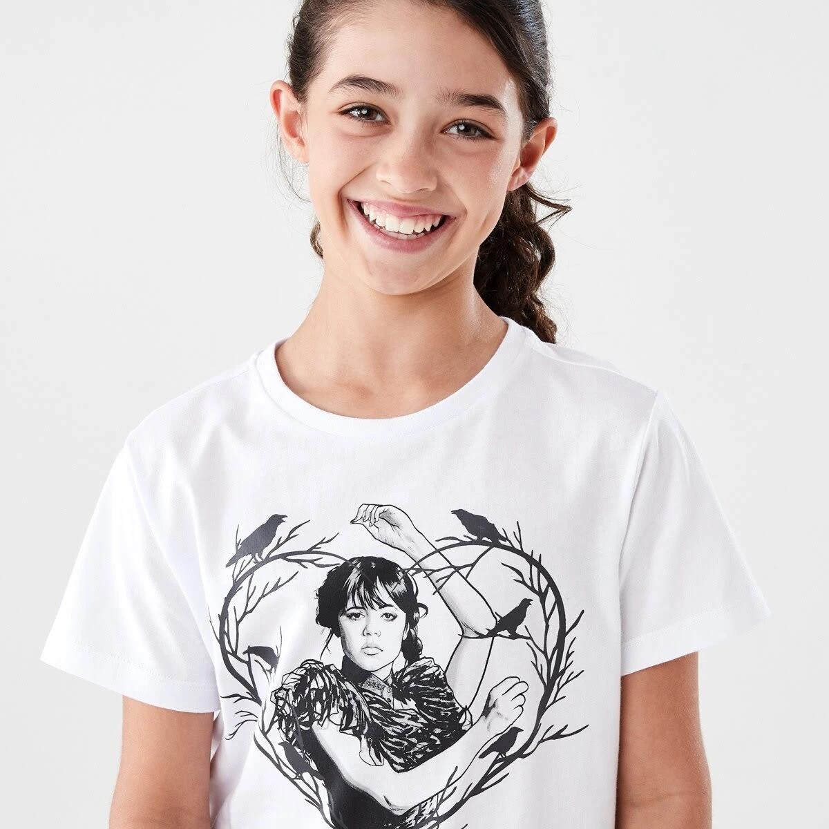 3 Wednesday License T-shirt WEDNESDAY ADDAMS TREE HEART, 3 of 6