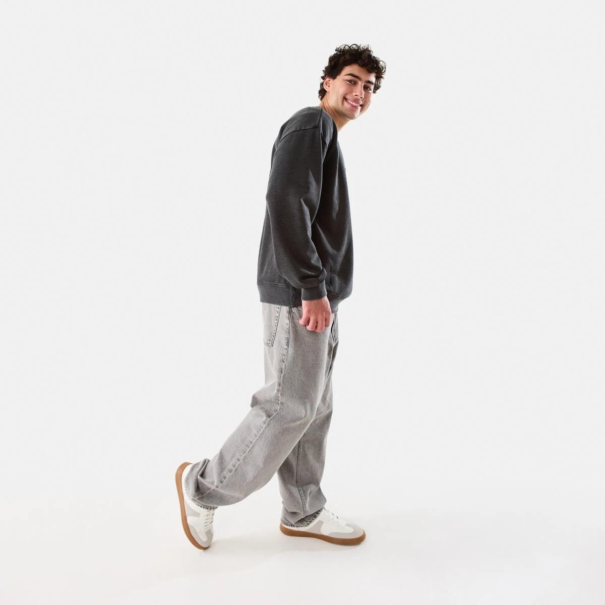 3 Oversized Crew Neck Sweatshirt Black, 3 of 10