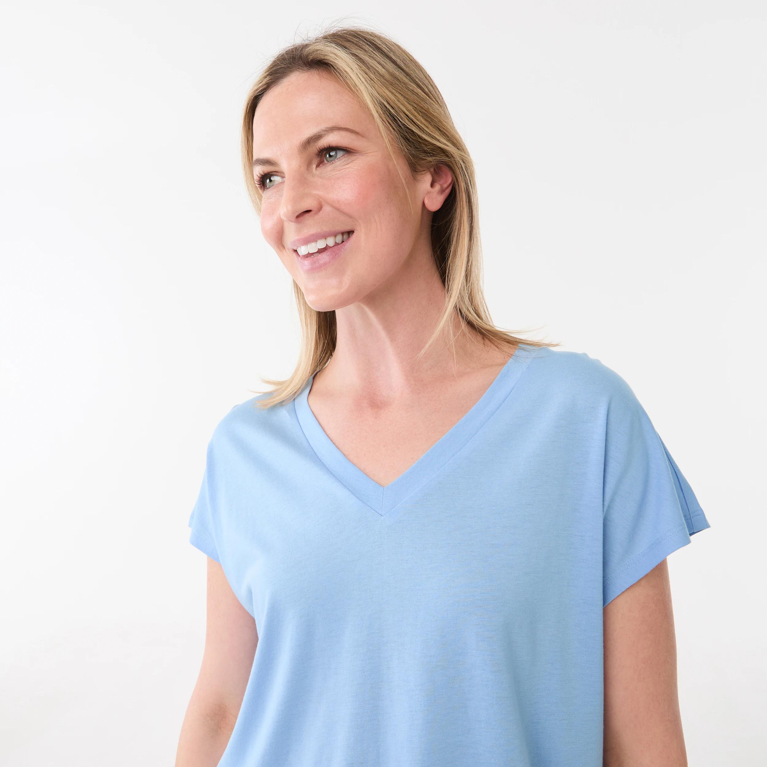 4 Short Extended Sleeve V-Neck T-shirt BRUNI BLUE, 4 of 5