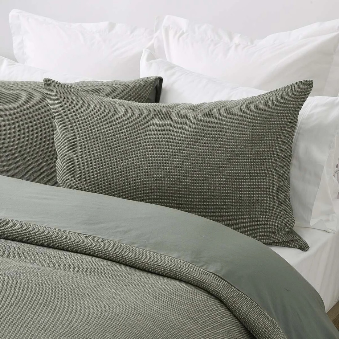 2 Waffle Micro Cotton Quilt Cover Set - King Bed, Forest, 2 of 6