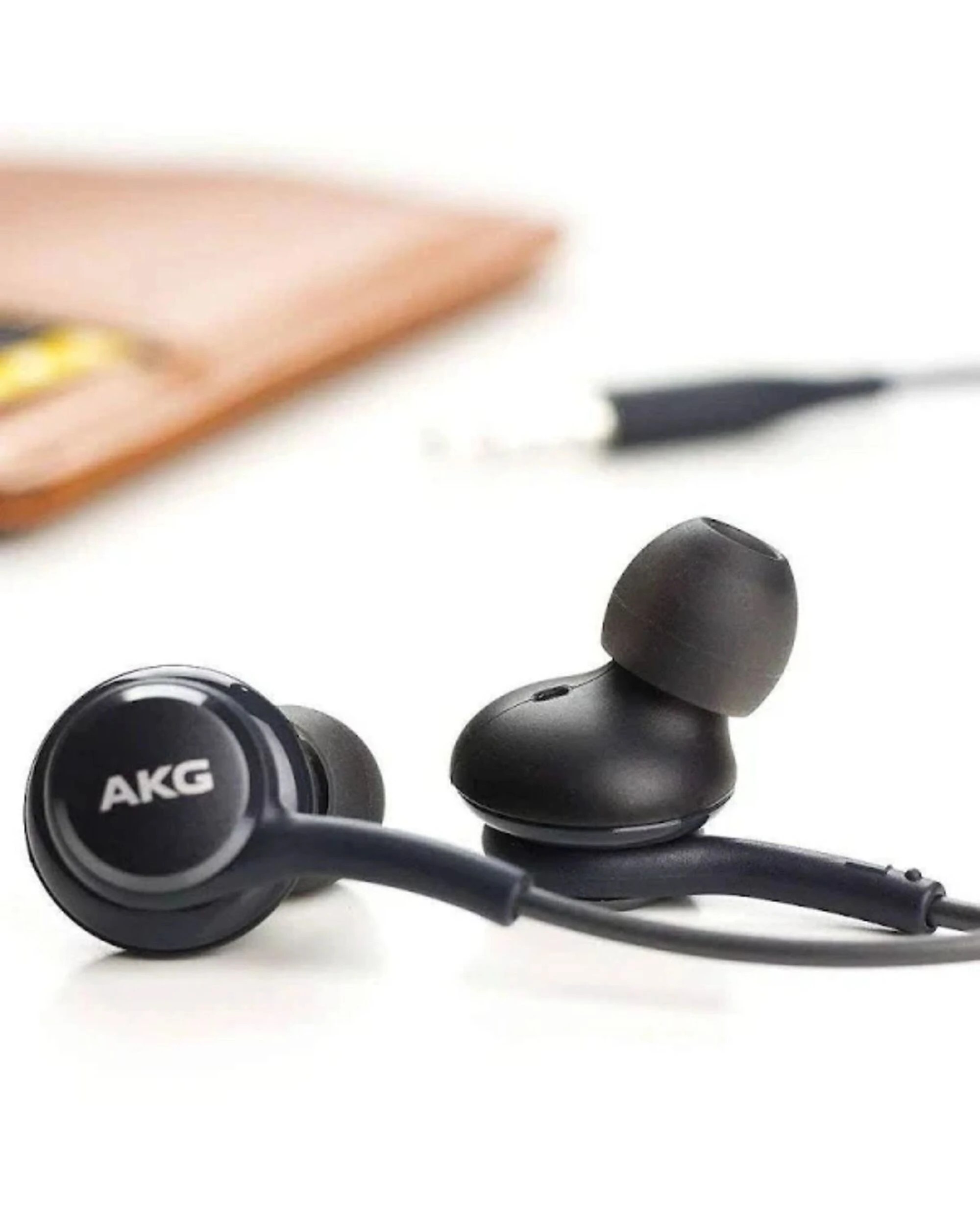 Samsung AKG EO-IG955 3.5mm AKG In-Ear Headphones w/ Built-in Remote [No ...