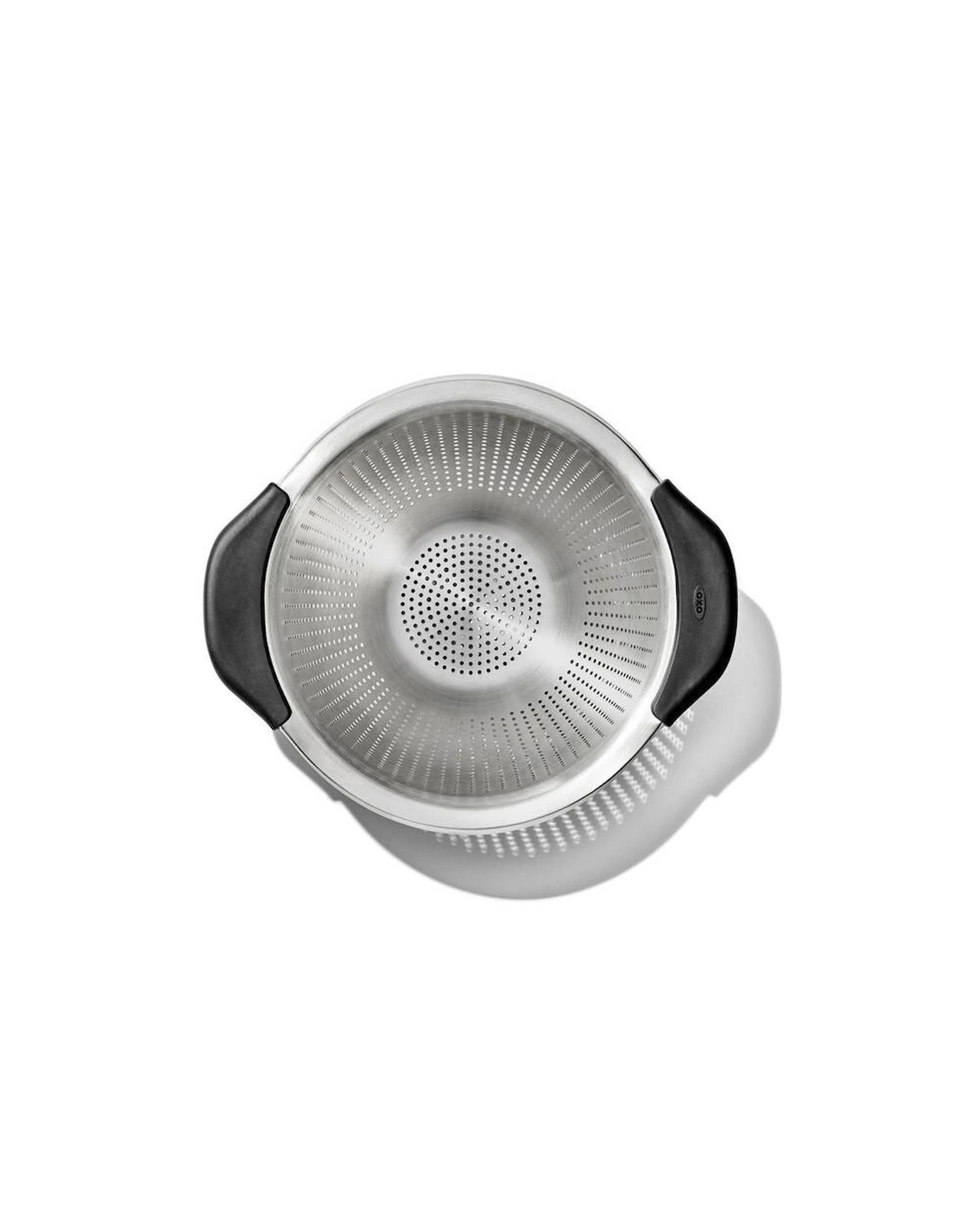 3 OXO Good Grips Stainless Steel 2.8L Colander, 3 of 6