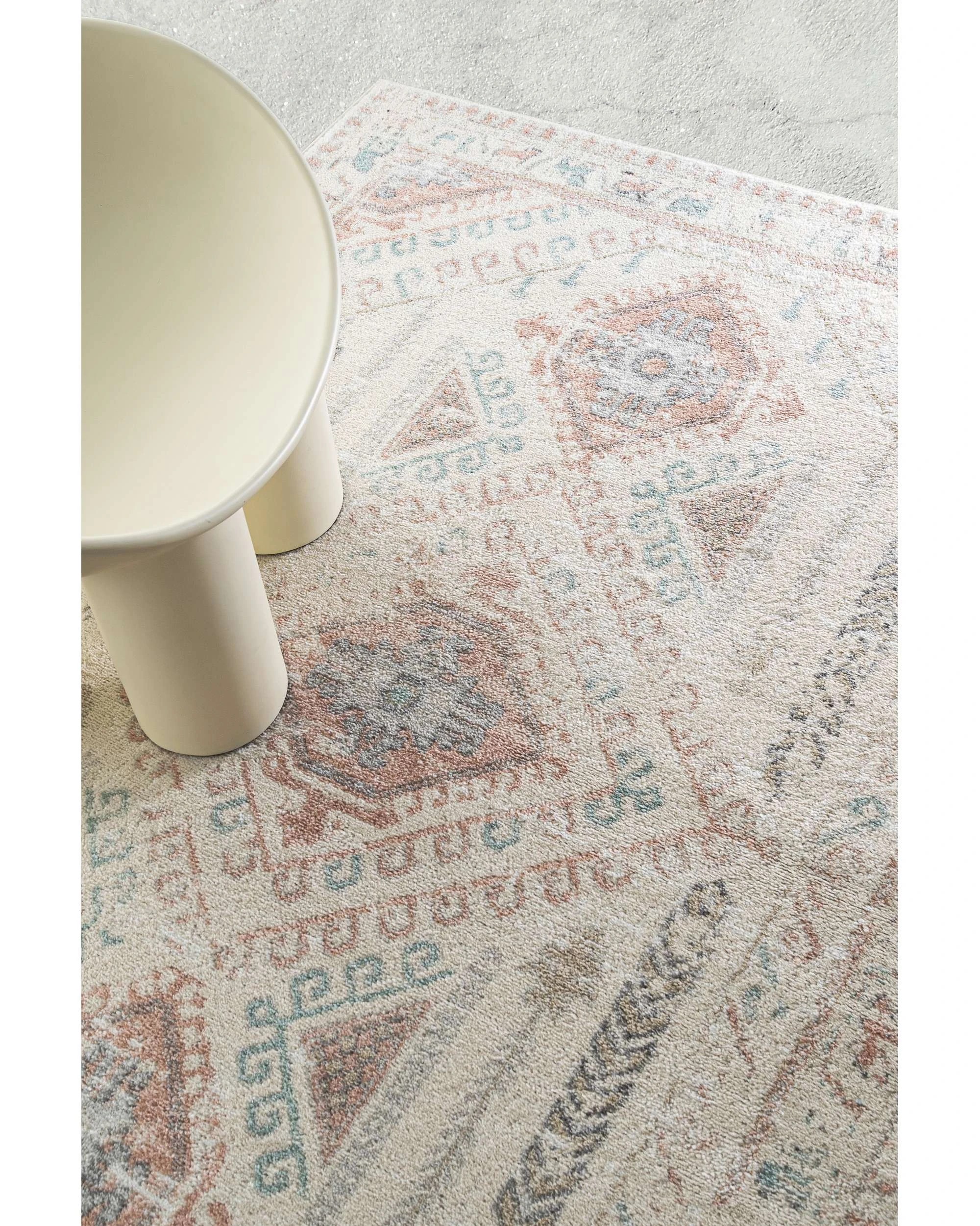 3 Loopsie Ballina Traditional Medallion Rug-230cm x 160cm - White, 3 of 8