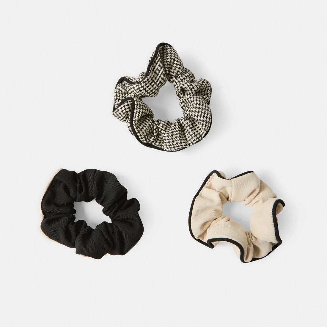 2 3 Pack Black and White Contrast Trim Hair Scrunchies, 2 of 5