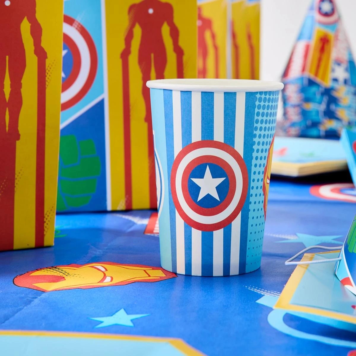 7 100 Piece Marvel Party Box, 7 of 9