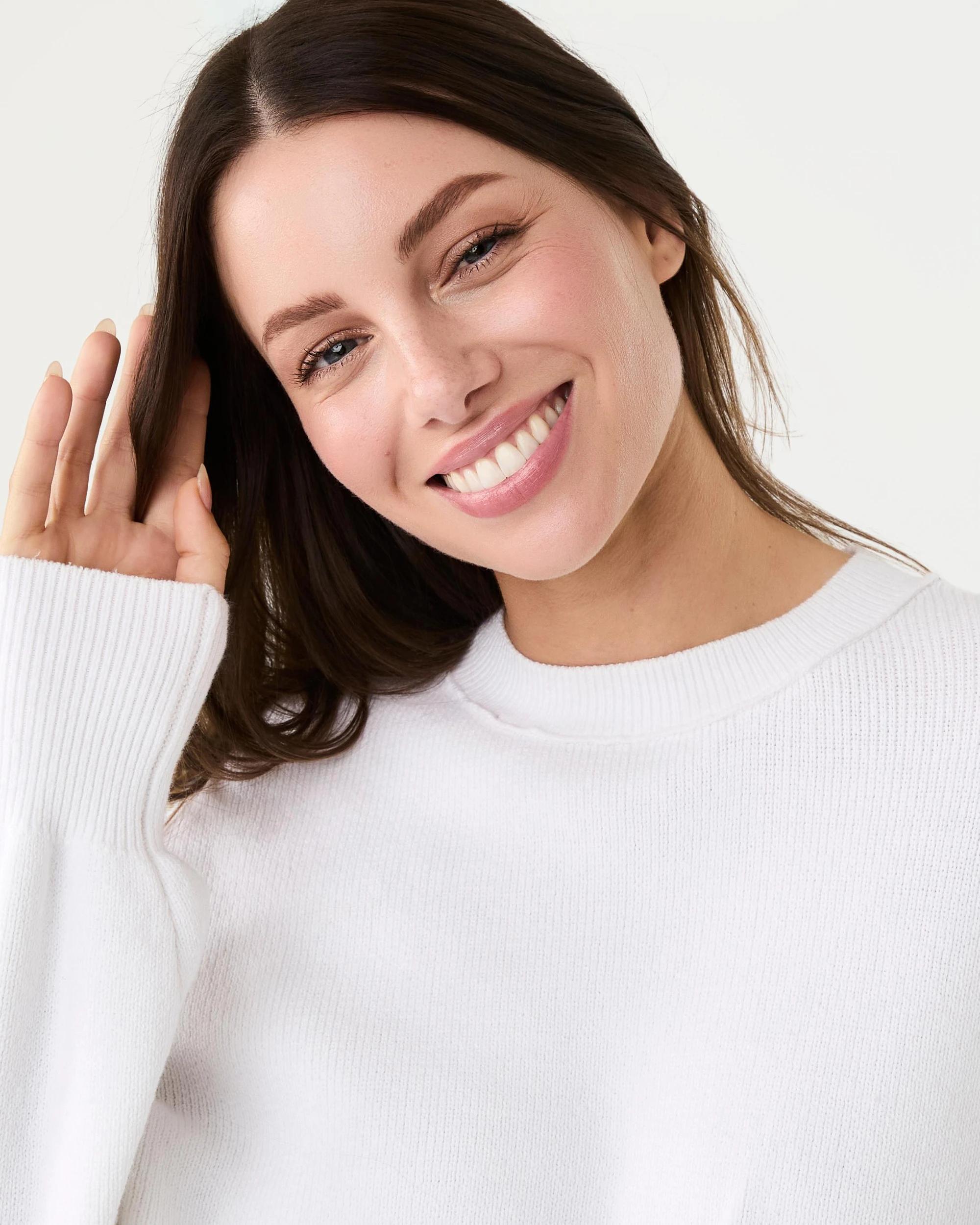 4 Oversized Crew Neck Jumper White, 4 of 7