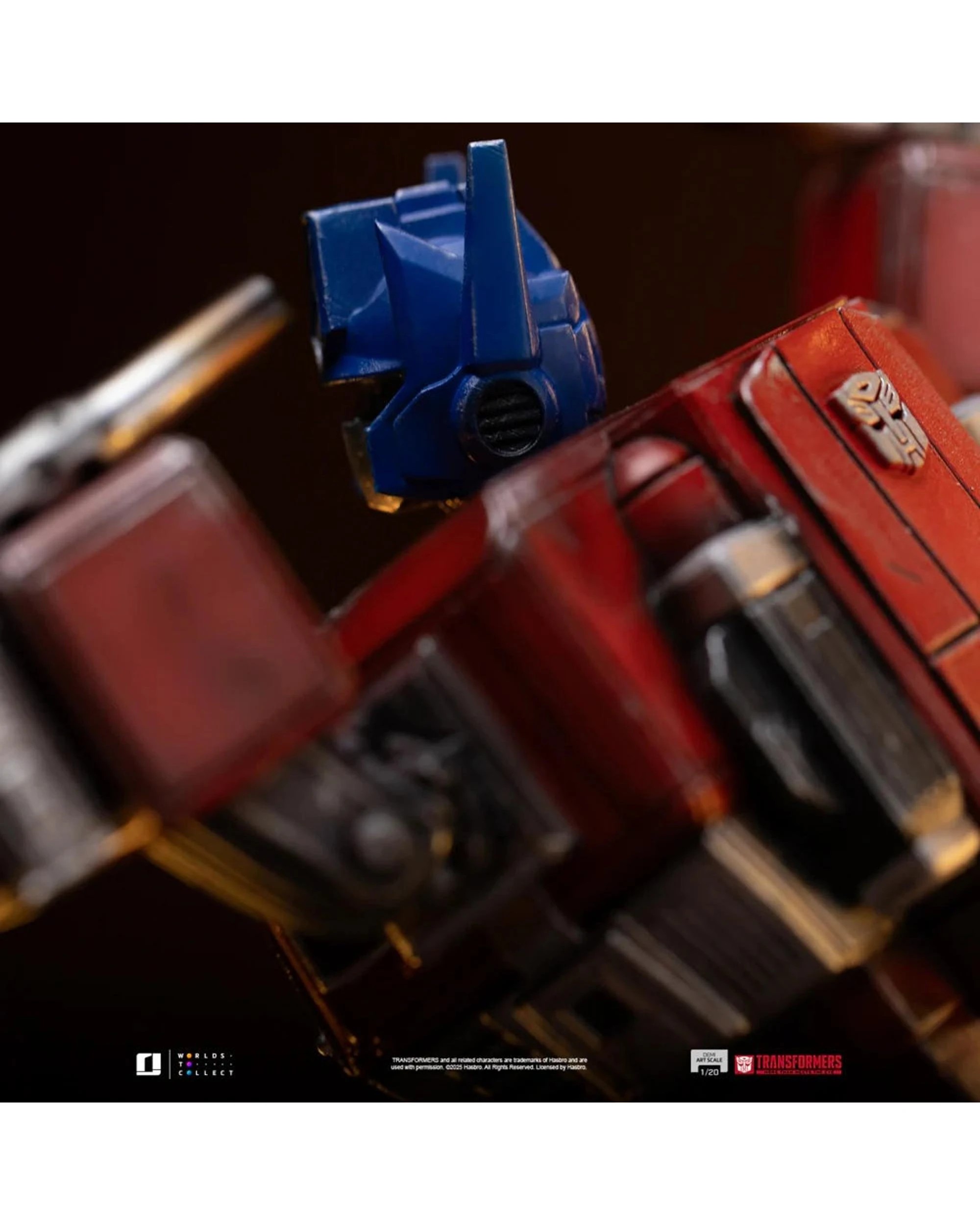 8 Transformers Optimus Prime 1:20 Scale Statue, 8 of 10