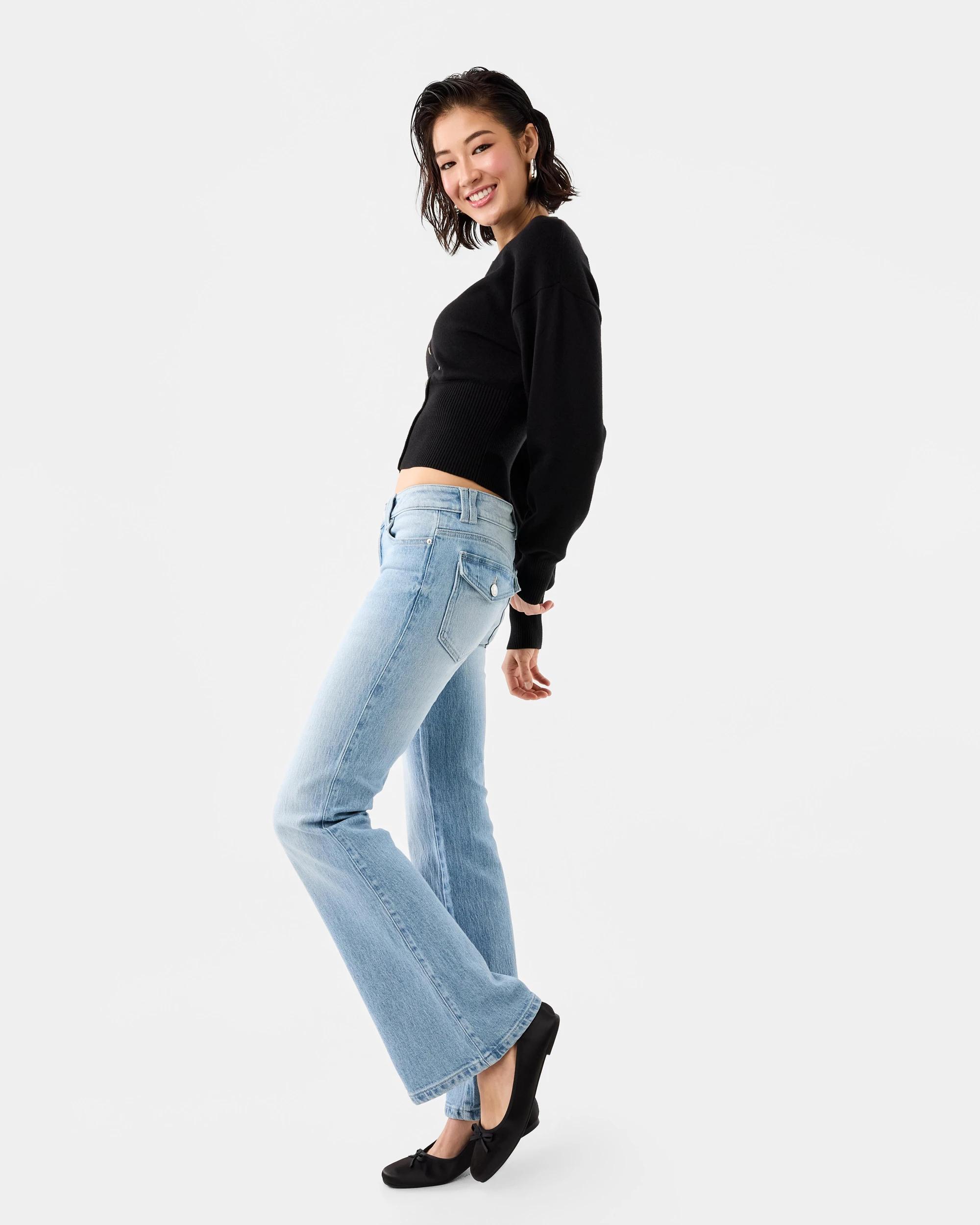 3 Low Rise Flare Leg Jeans Light Wash, 3 of 7
