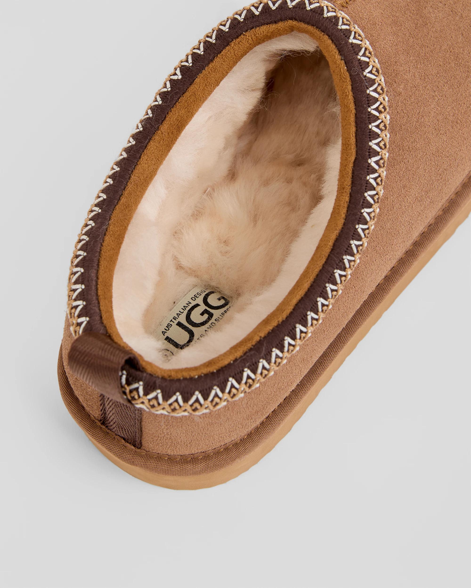3 Australian Design Ugg Boots and Slippers Australian Design Ugg Sheepskin and Leather Tape Scuff Slipper CHESTNUT, 3 of 3