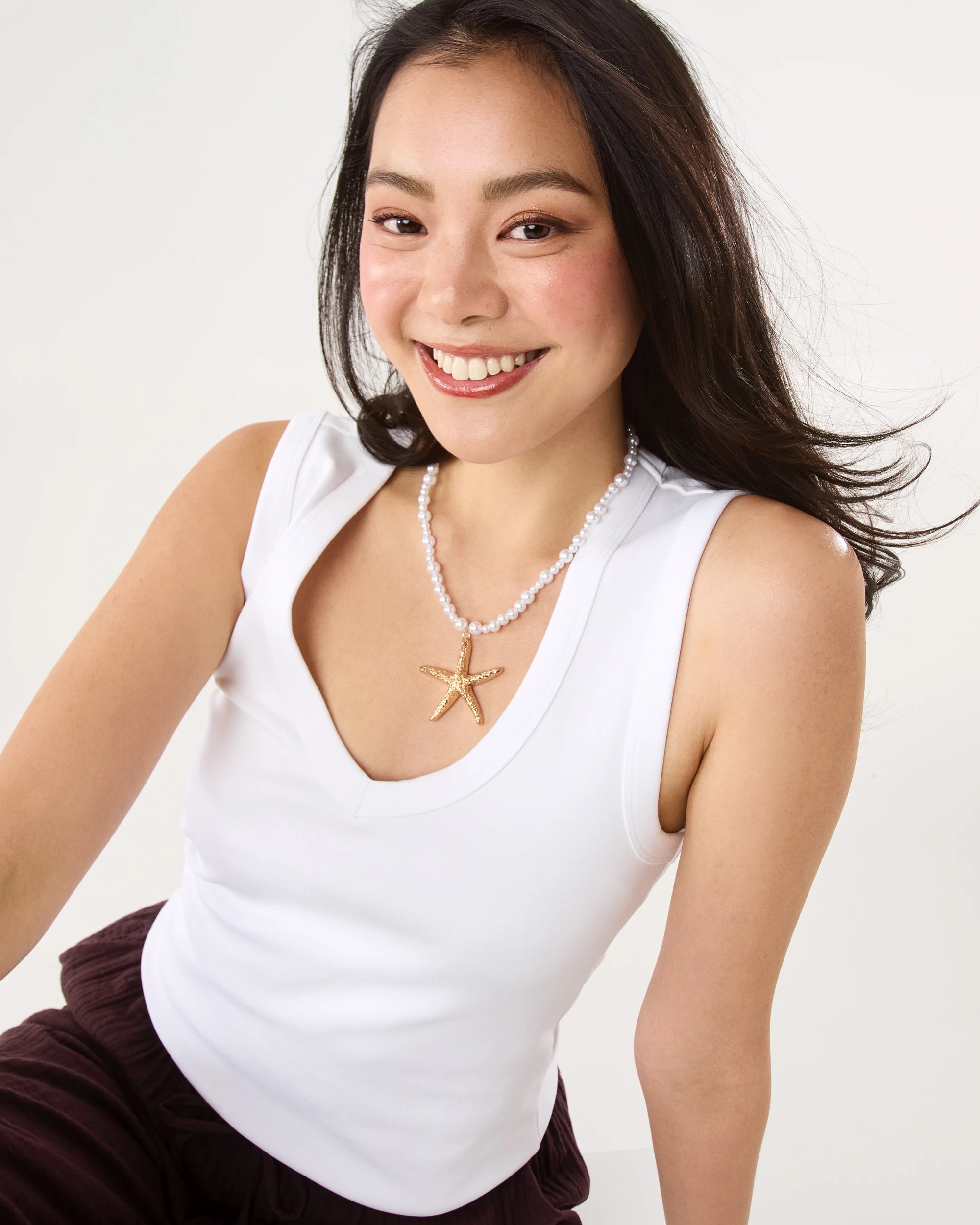 4 Starfish Faux Pearl Necklace - Gold Tone, 4 of 7