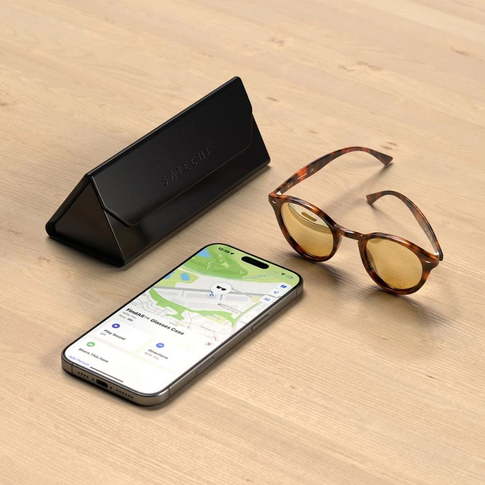 9 Satechi FindAll Vegan Leather Glasses Case Black, 9 of 10