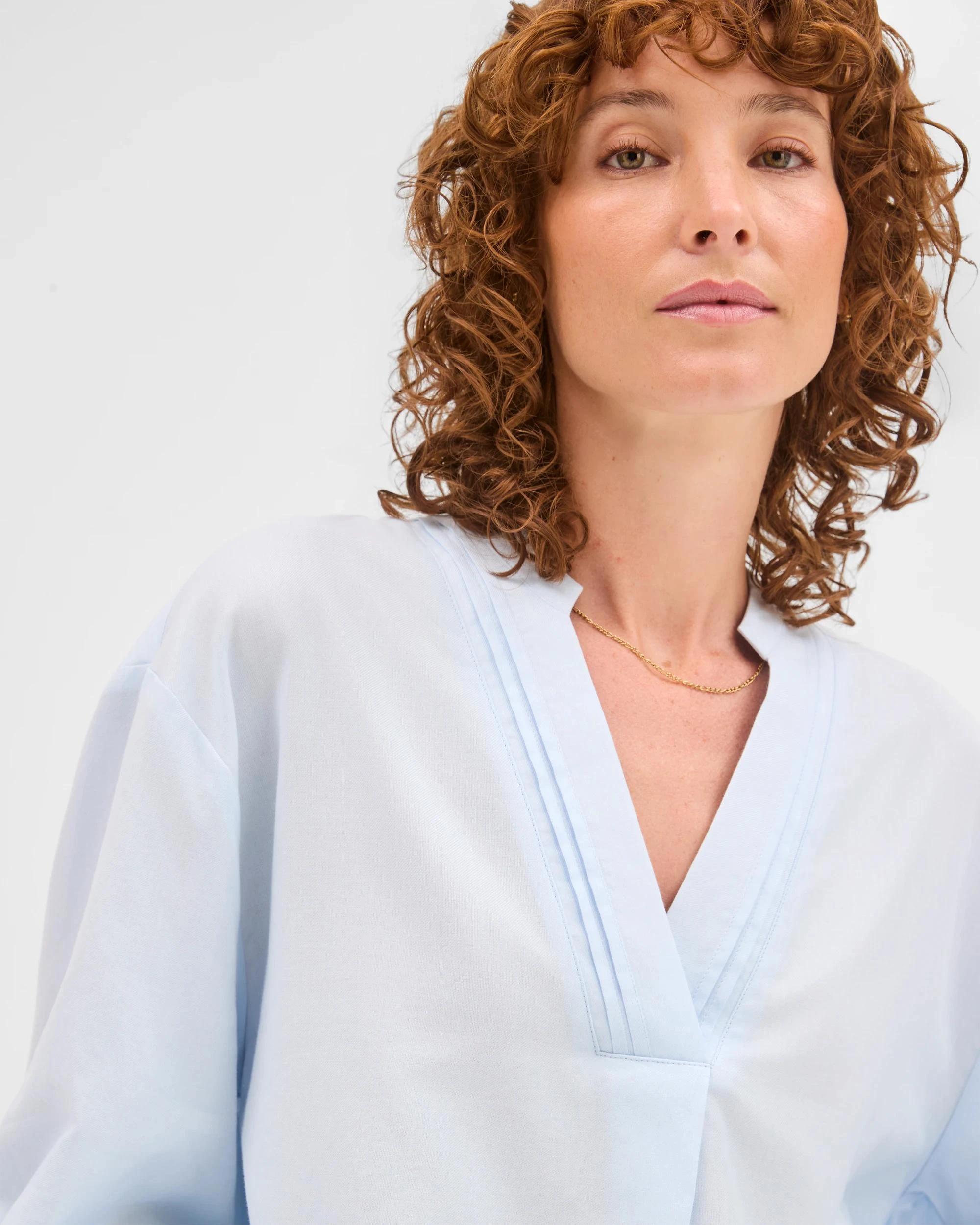 6 Target Woman Australian Cotton Tuck Detail Popover Top ICE BLUE, 6 of 7