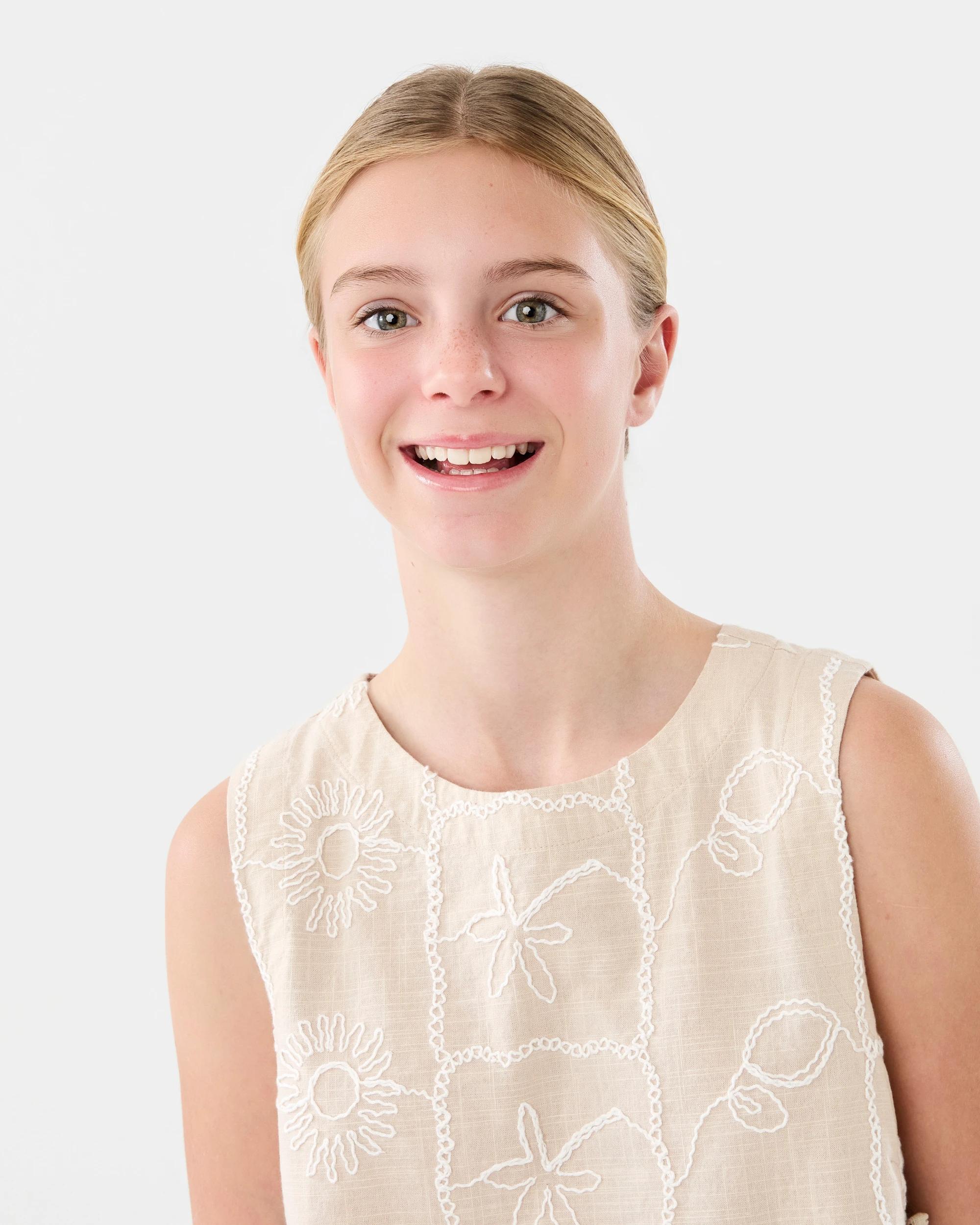 3 Sleeveless Woven Side Bow Top Pmc Chalk, 3 of 9