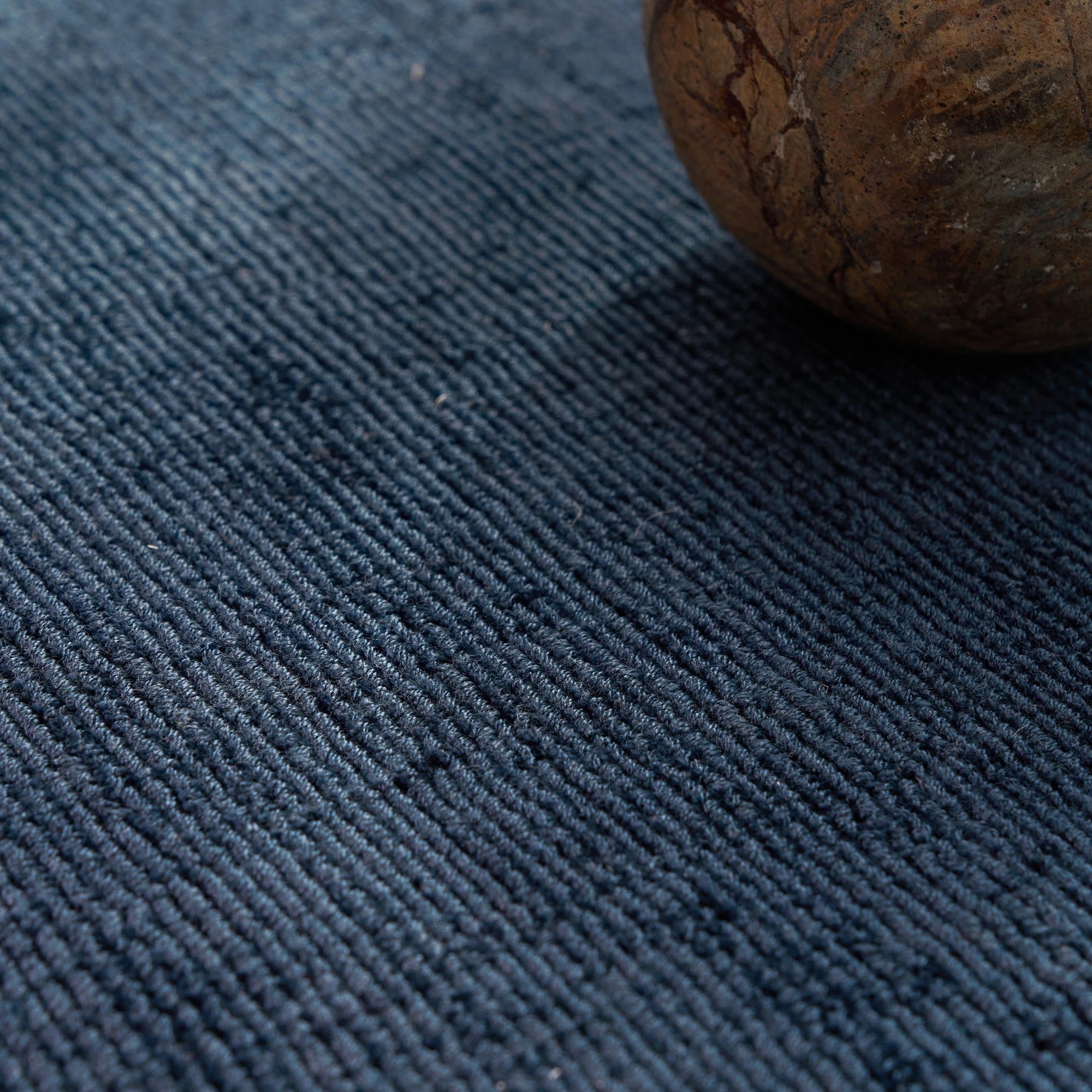 4 Common Ground Rugs Serene 400x300cm - Extra Extra Large Hand Loomed Rug - Blue, 4 of 9