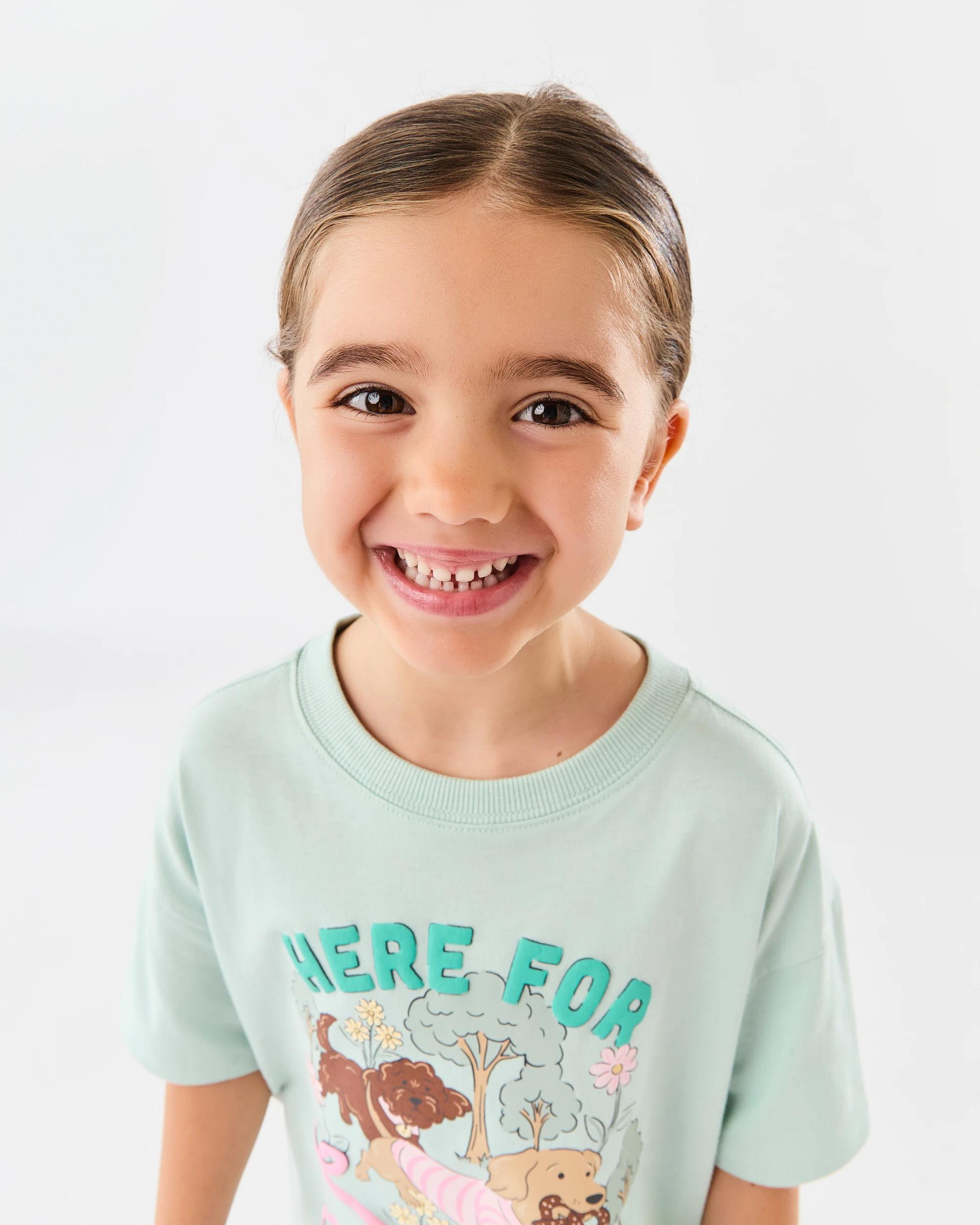 3 Oversized Printed T-shirt Green Dogs, 3 of 7