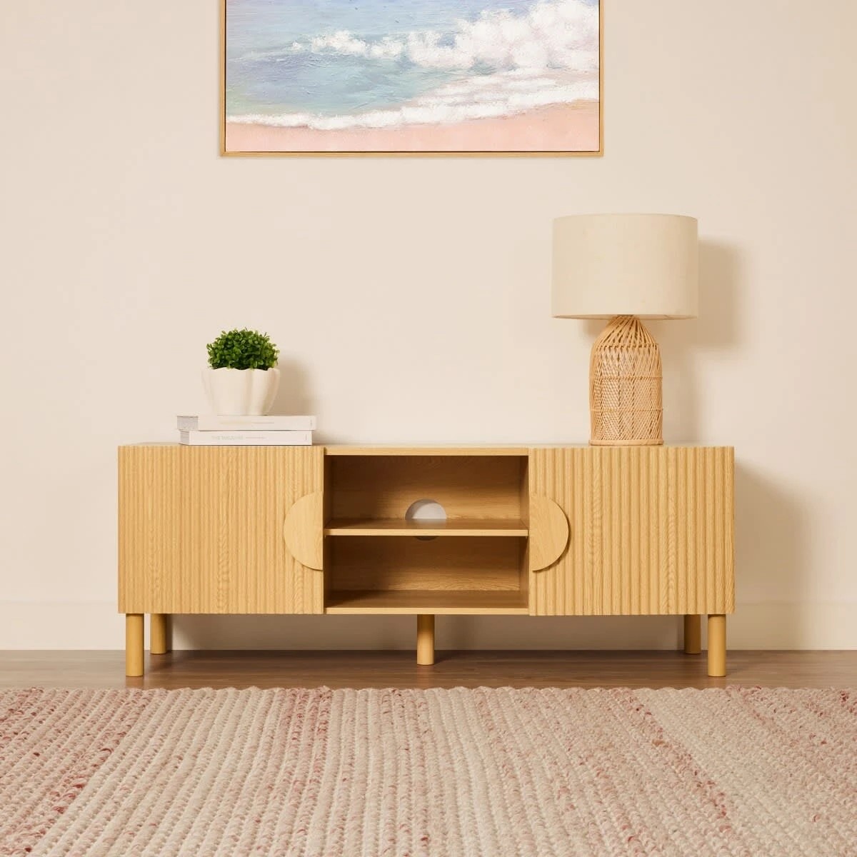 1 Ryan Entertainment Unit, 1 of 8