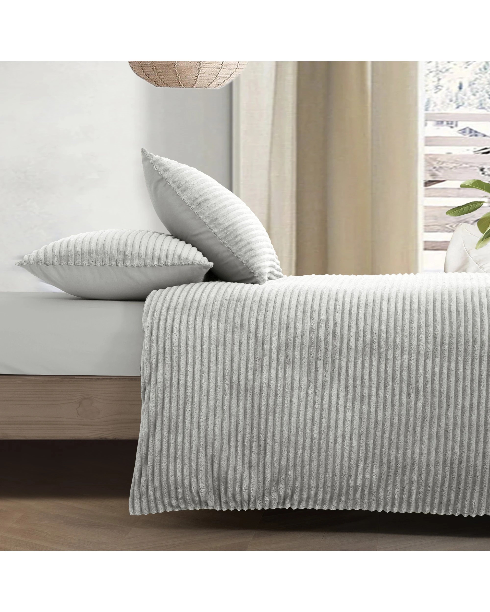 4 Dreamaker Signature Embossed Corduroy Fleece Quilt Cover Set - Single Bed - Silver Grey, 4 of 8