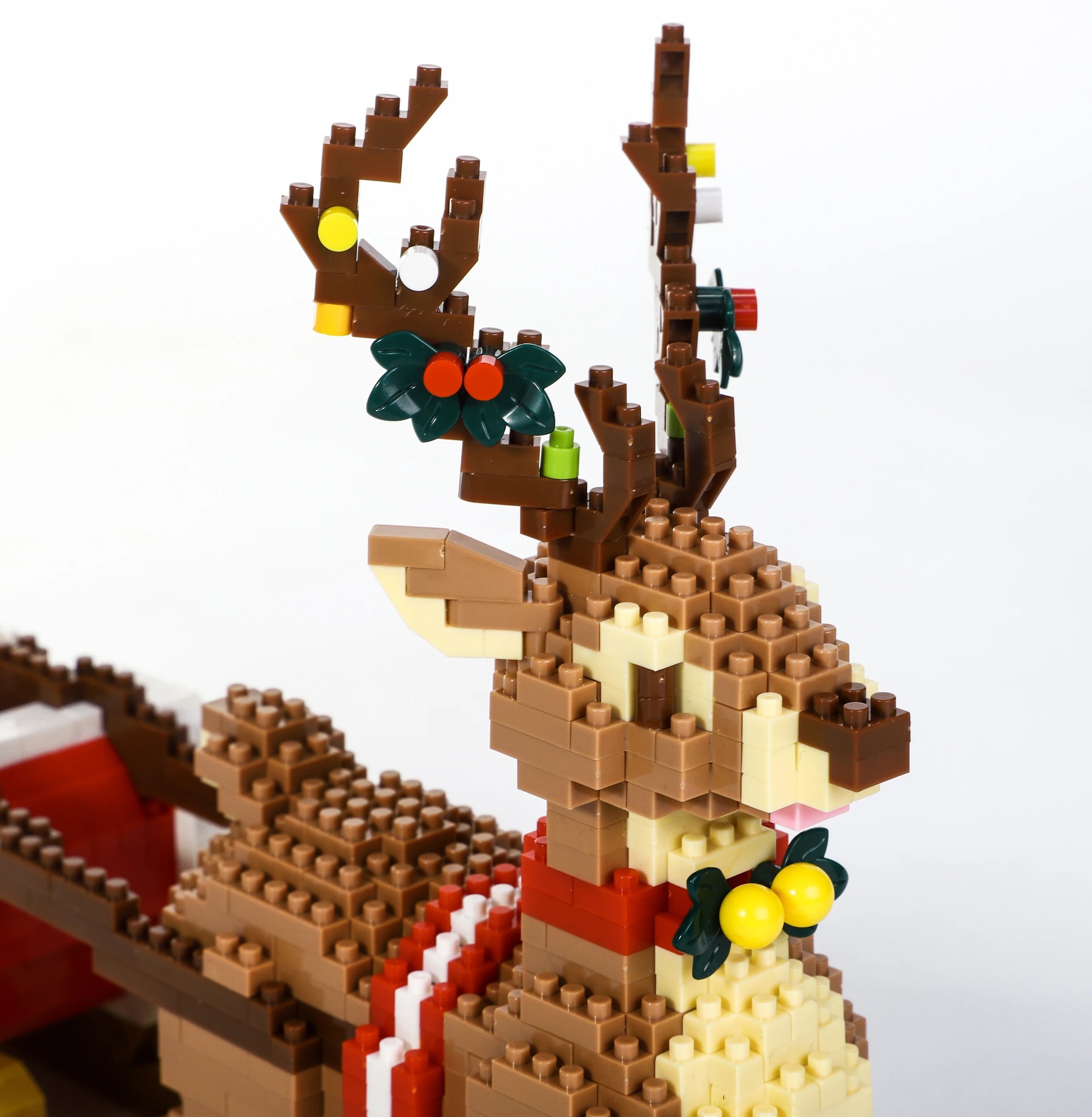 4 1375 Piece Mini Blocks: Reindeer & Santa, 4 of 6