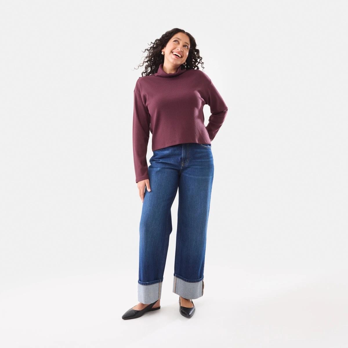 2 Cuffed Hem Jeans Dark Wash, 2 of 7