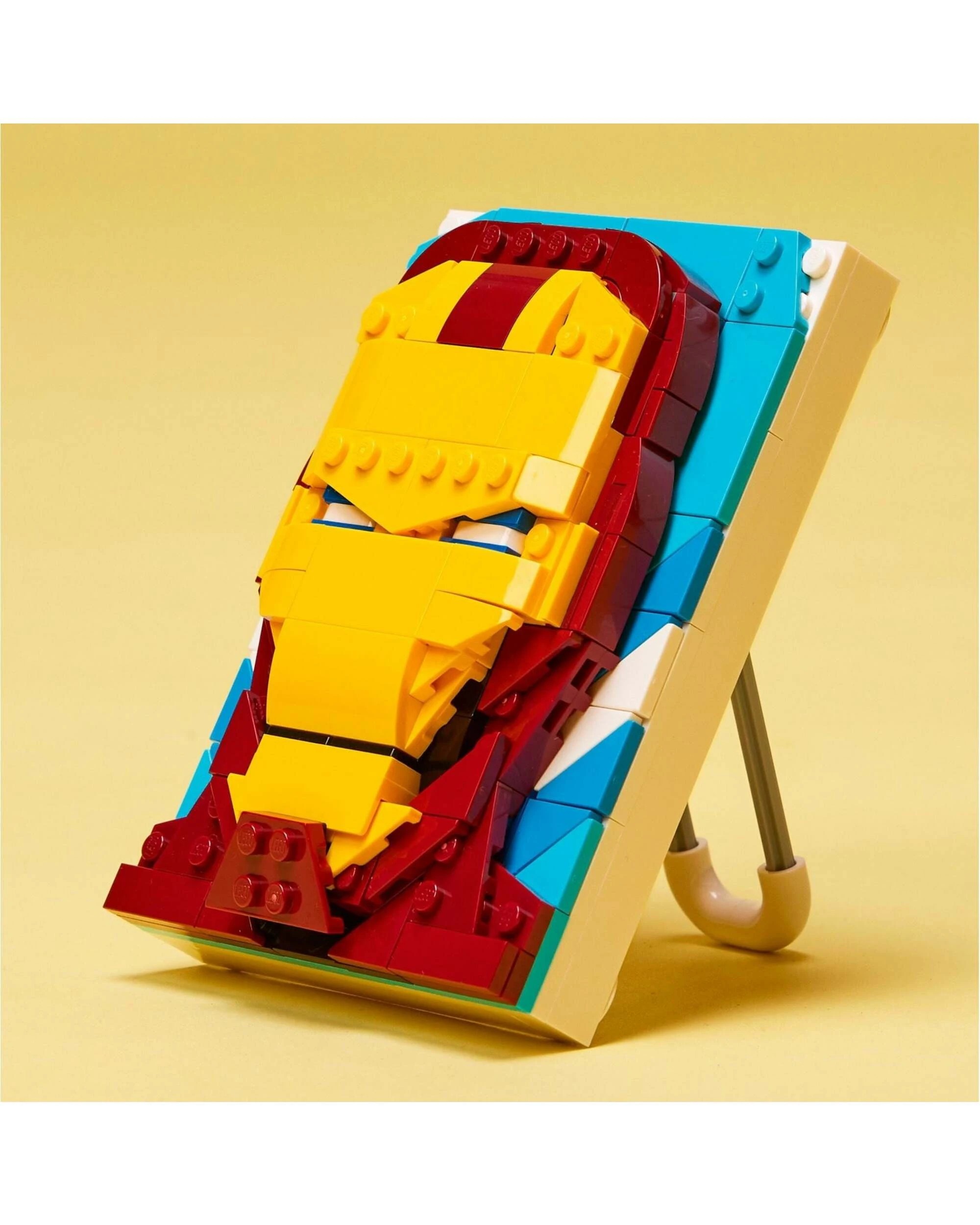 5 LEGO 40535 Iron Man Brick Sketches Portrait, 5 of 5