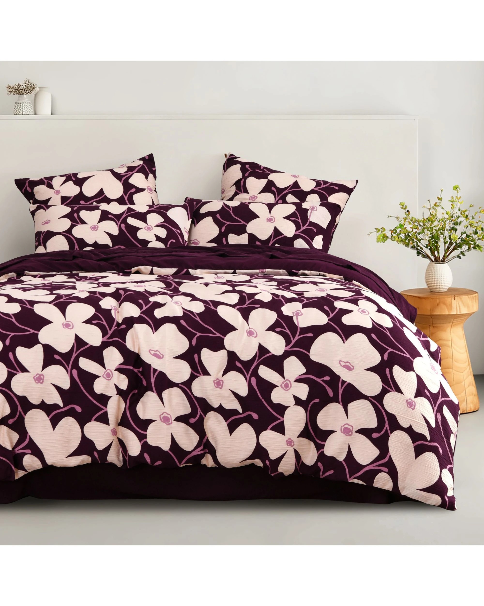 1 Dreamaker Ezra Floral Printed Quilt Cover Set - Single Bed - Cherry, 1 of 7