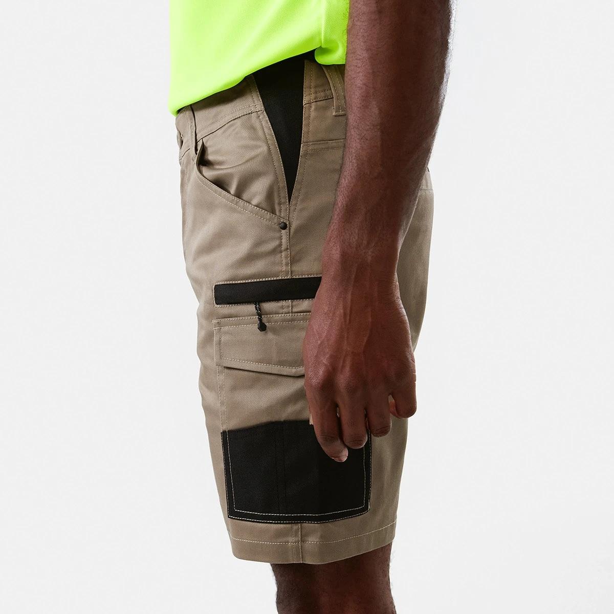 2 Workwear Functional Cargo Shorts Wet Sand, 2 of 7
