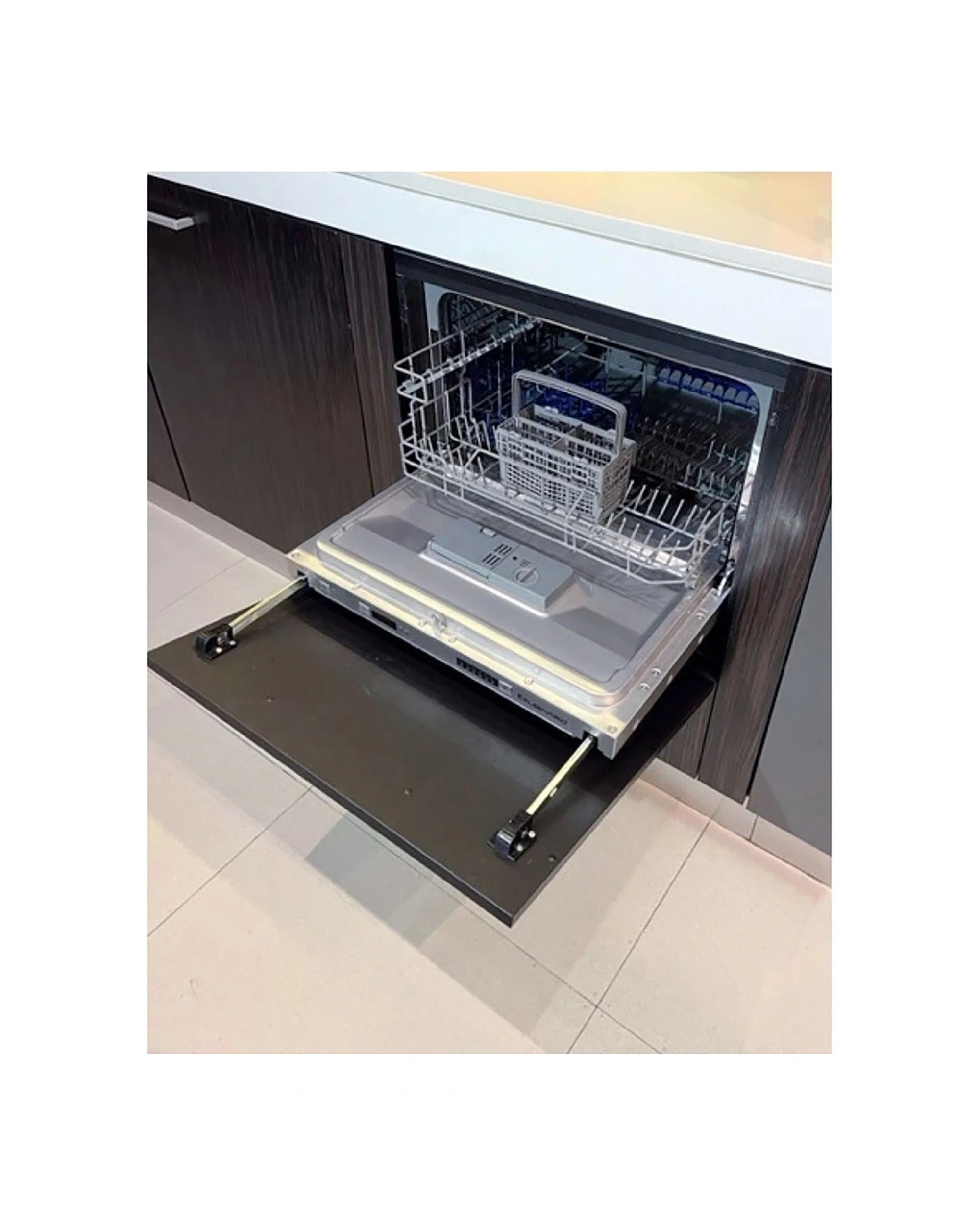 2 Kleenmaid Fully Integrated Compact Dishwasher 45cm Slimline Built-In Under Bench, 2 of 3
