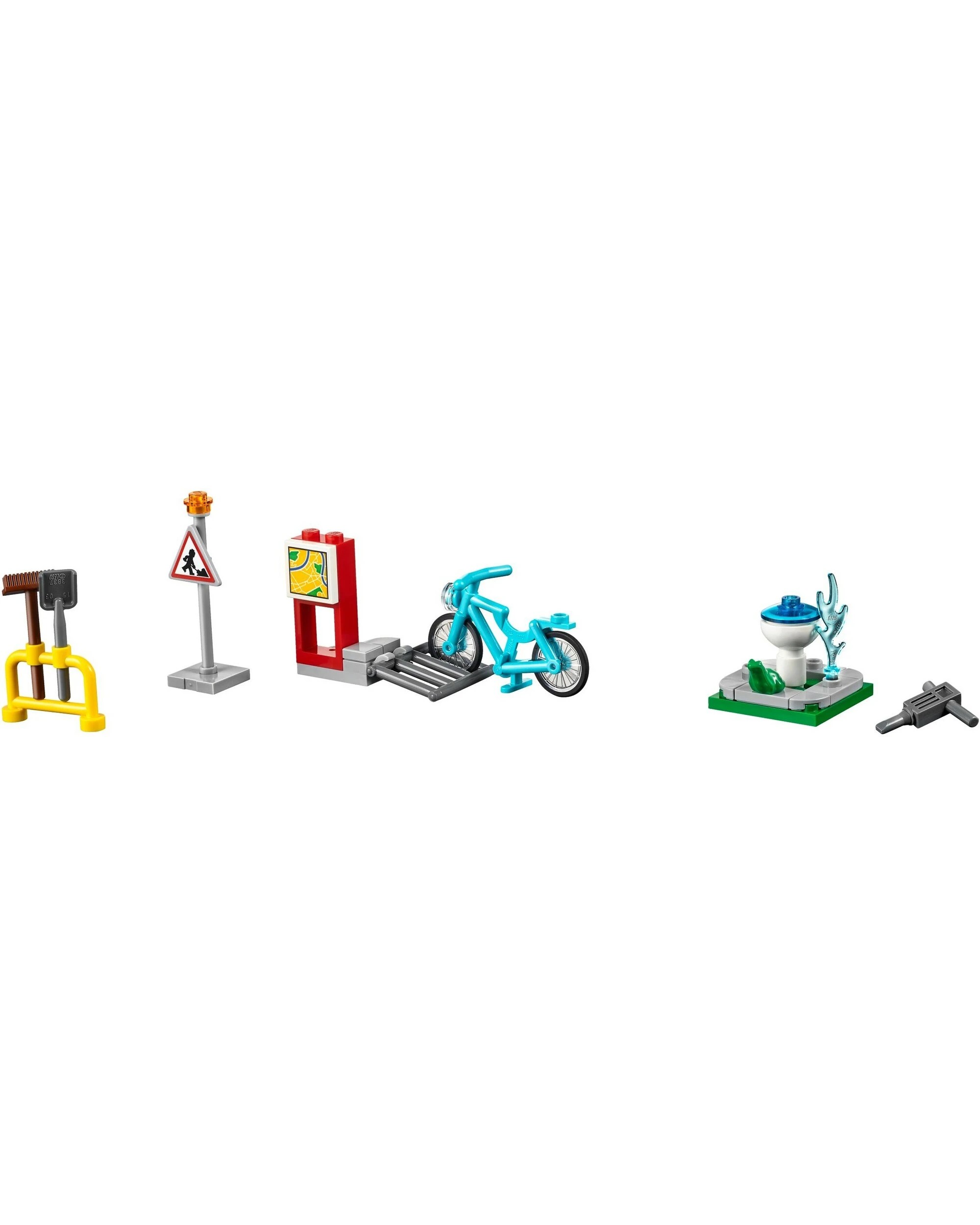 2 LEGO 40170 City Accessory Set: Streetlights, Fountain & More, 2 of 5