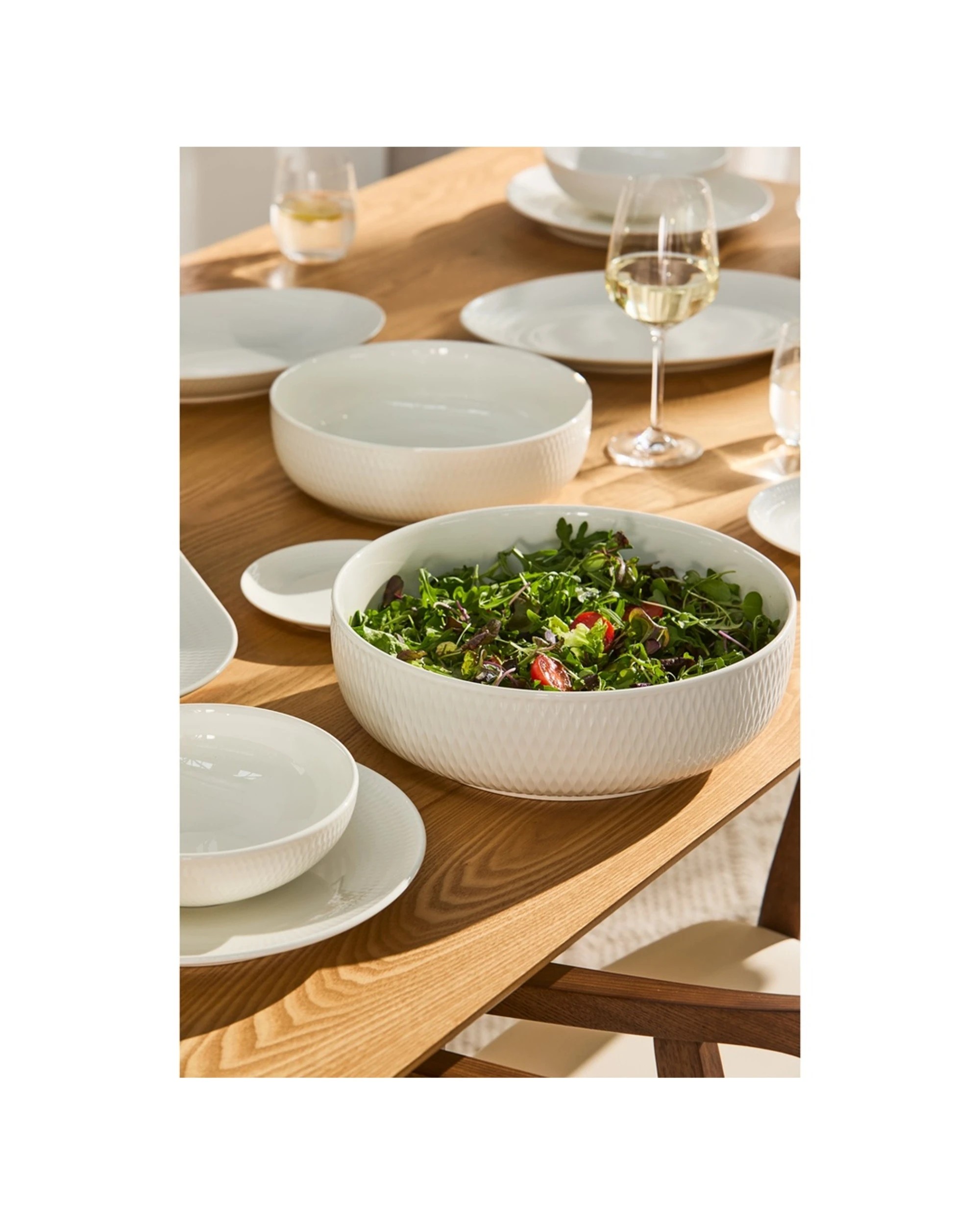 3 Maxwell & Williams Basics Diamonds Serving Bowl 30x9.5cm Porcelain Durable Elegant - White, 3 of 3
