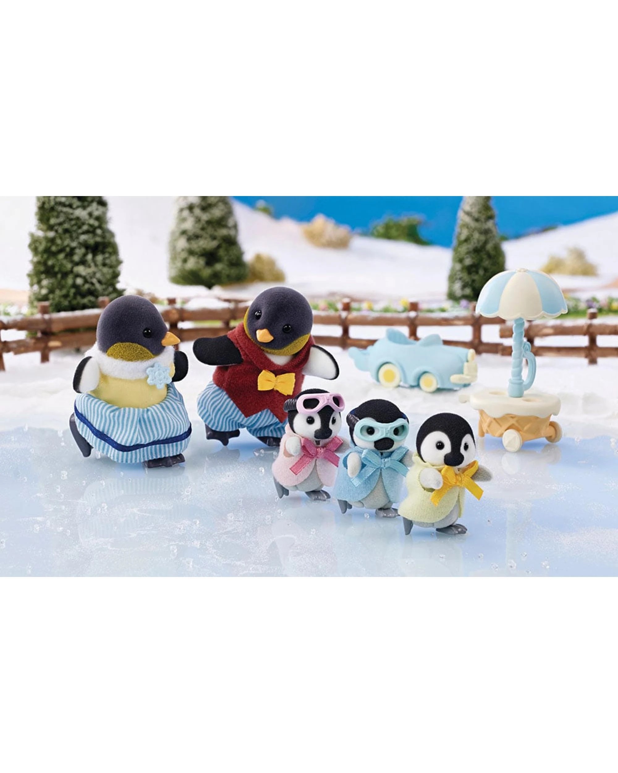 8 Sylvanian Families Penguin Family, 8 of 9