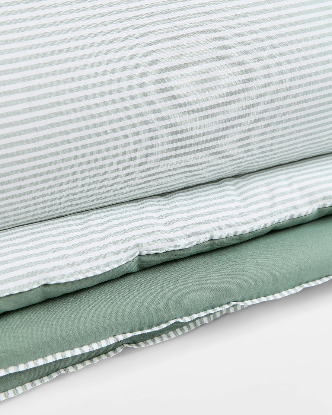 Target Hampton Comforter Set - Queen Bed - Green - Kmart