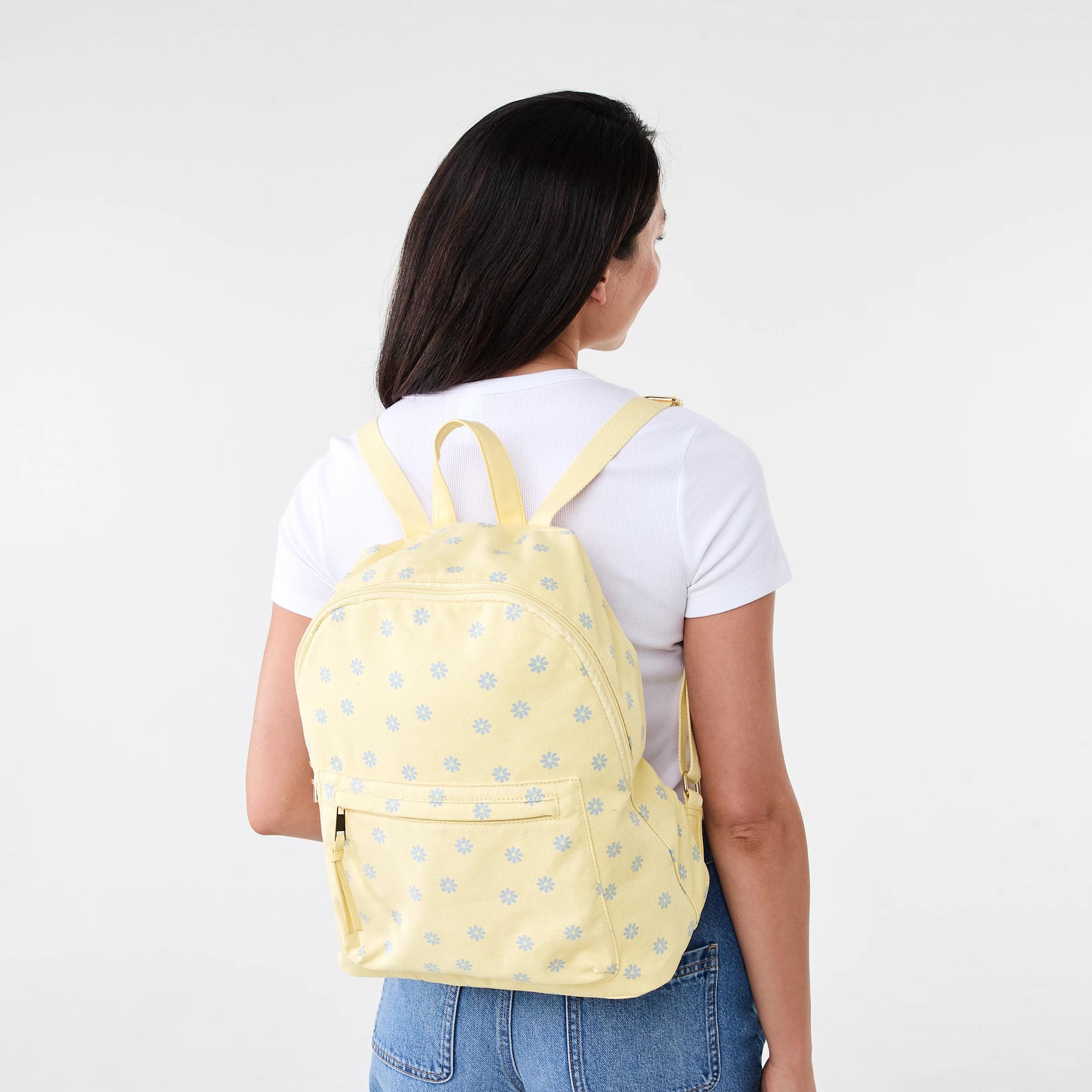 5 Canvas Backpack Daisy, 5 of 5