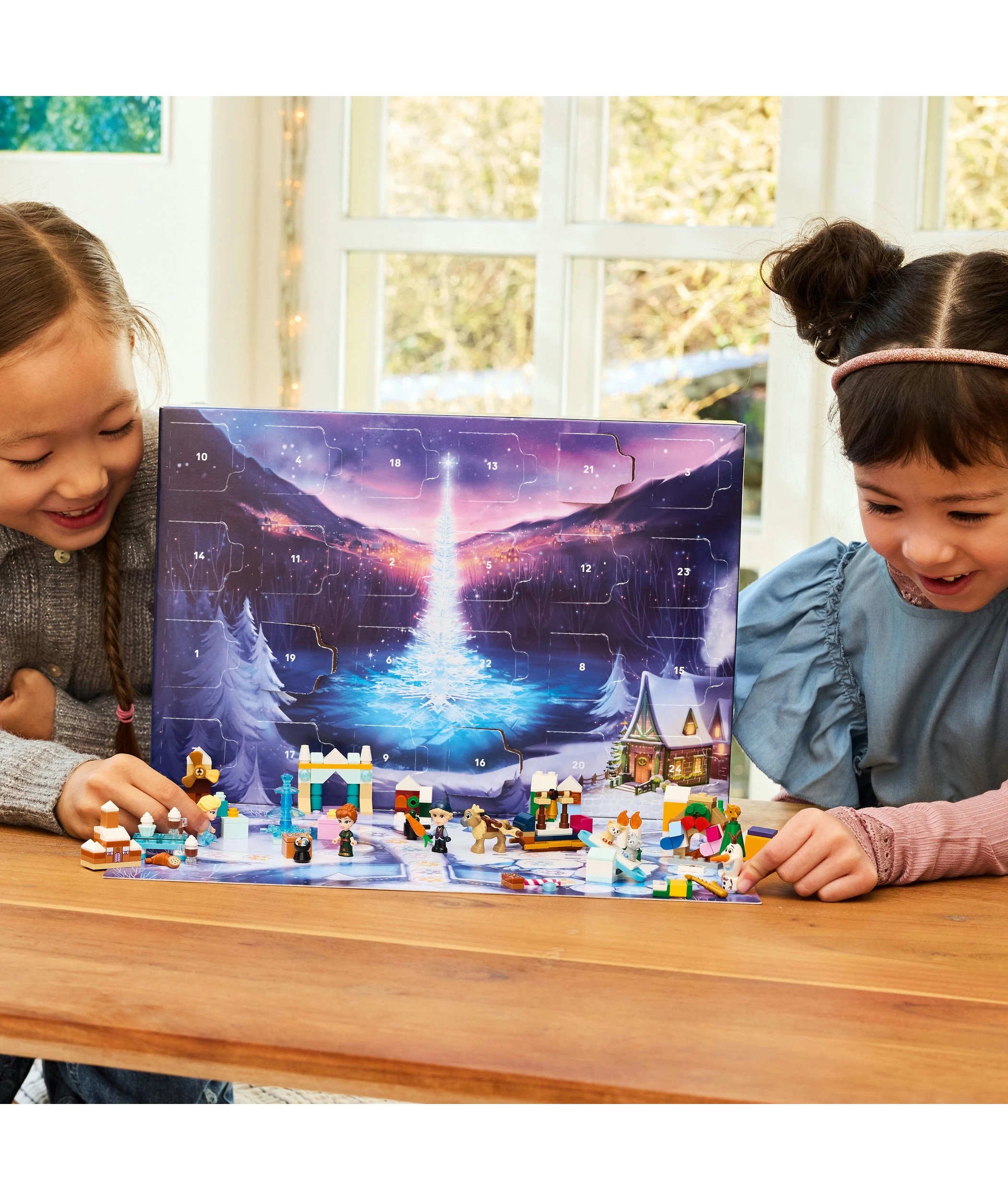 8 LEGO Disney Princess Advent Calendar 2025 43273, 8 of 10