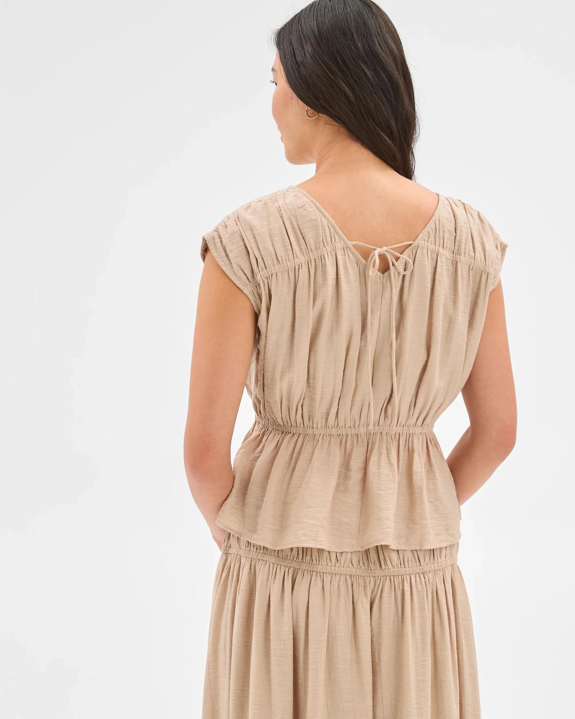 4 Sleeveless Crinkle Top - Preview BEIGE, 4 of 5