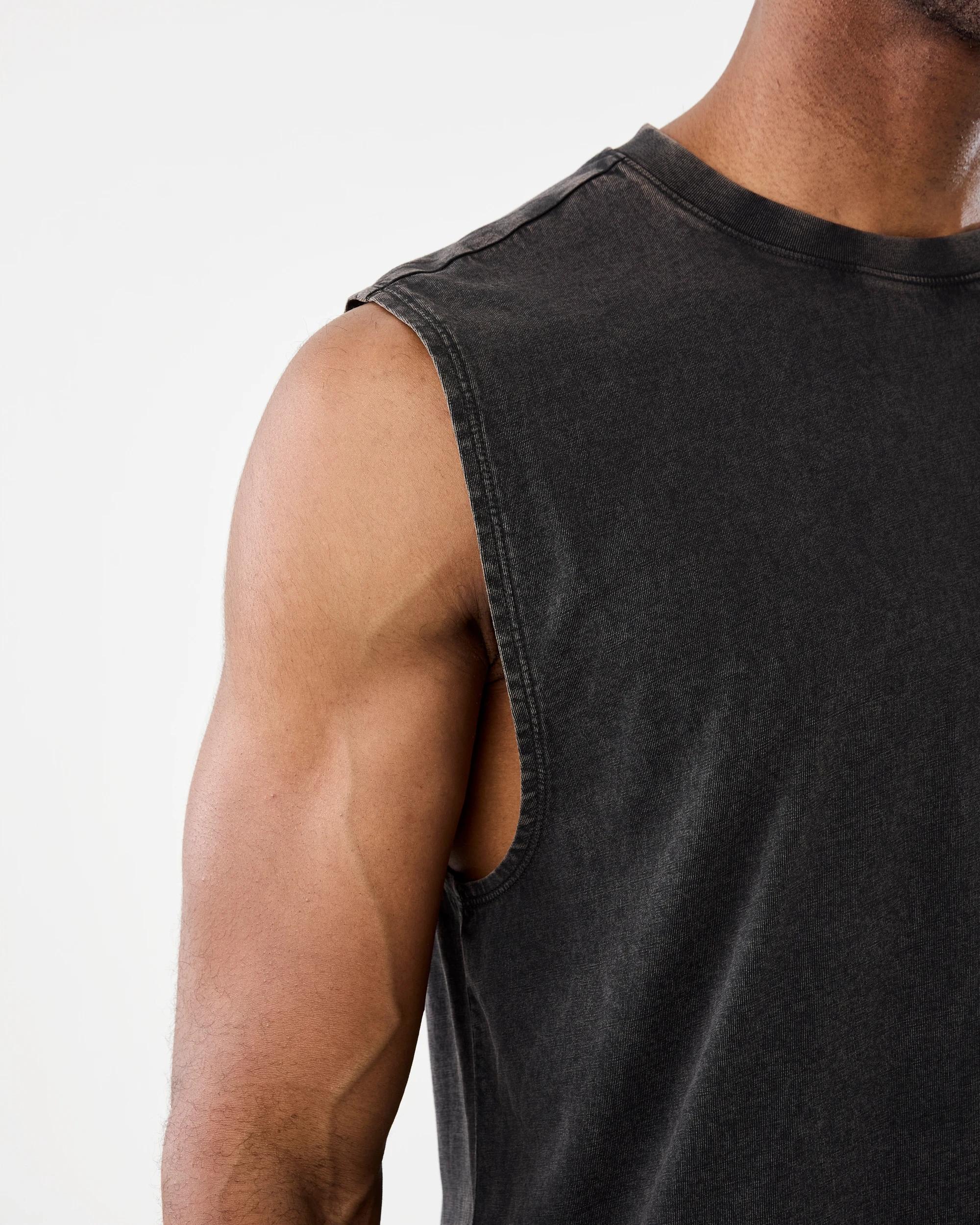 6 Oversized Washed Muscle Black, 6 of 6