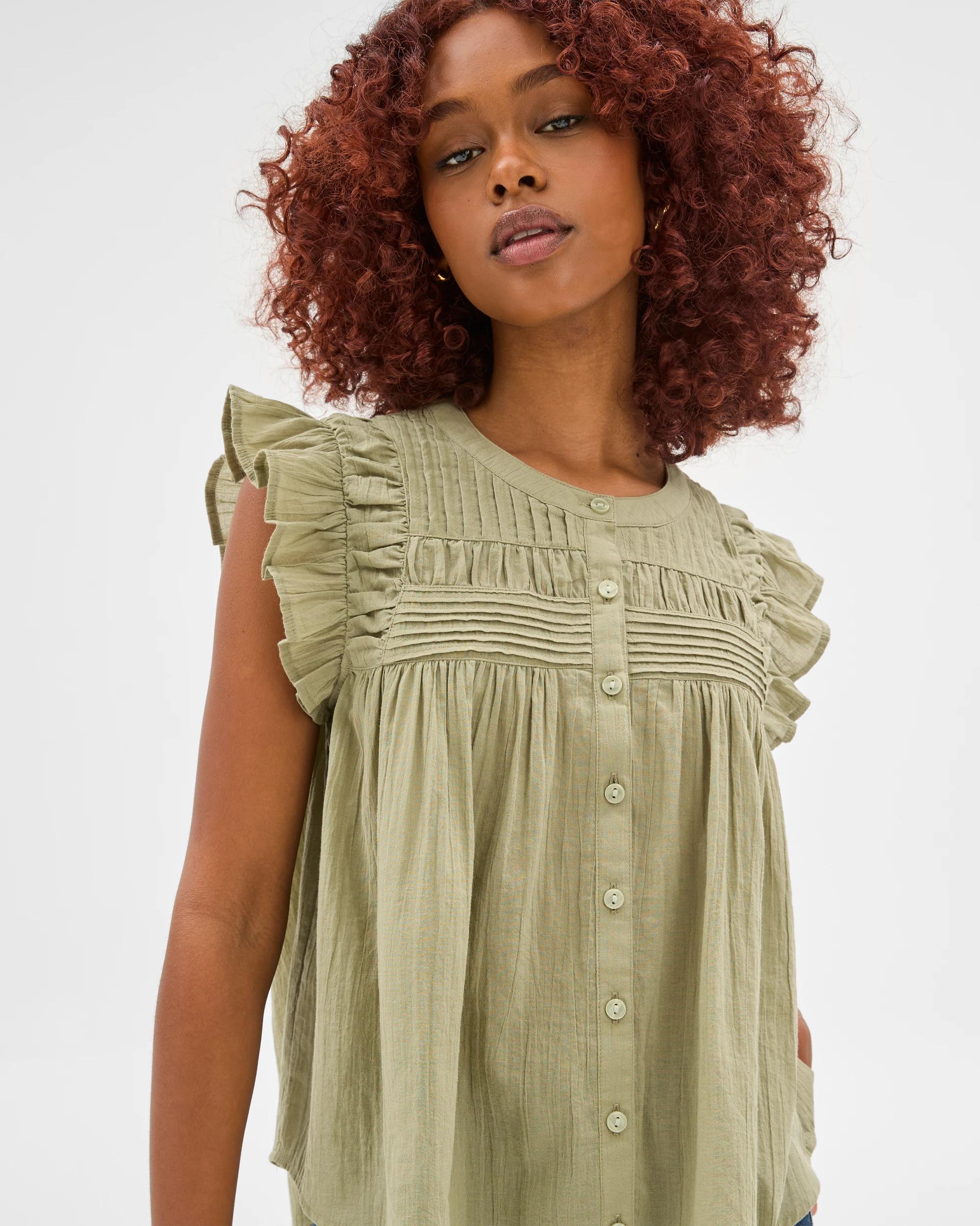 4 Target Petites Flutter Sleeve Pintuck Blouse SPRING SAGE, 4 of 6