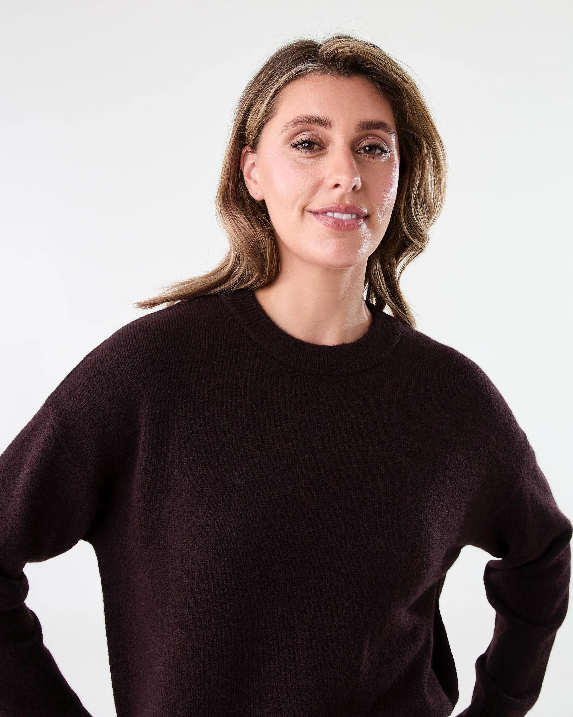 4 Relaxed Jumper Fudge, 4 of 7