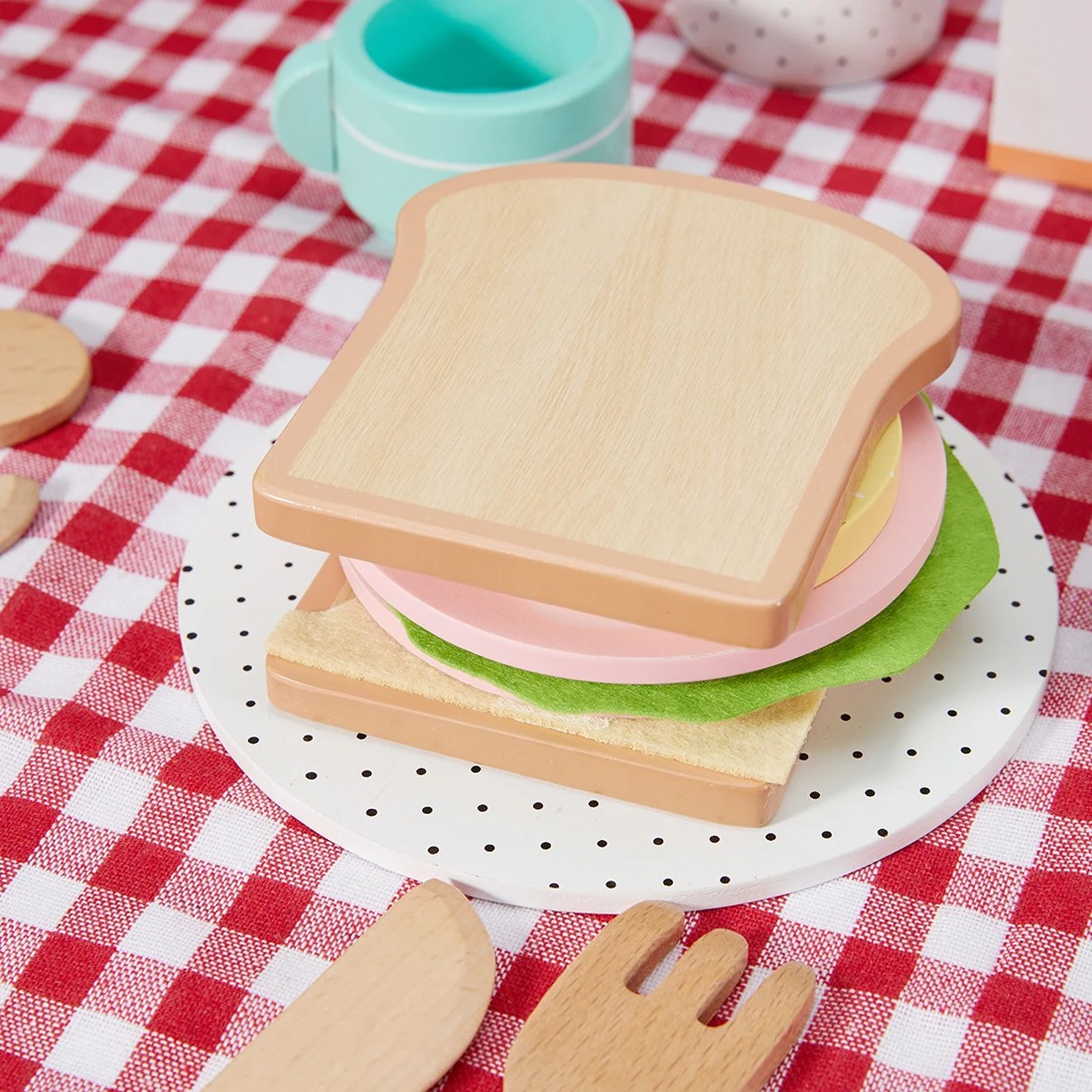 5 Wooden Picnic Set, 5 of 9