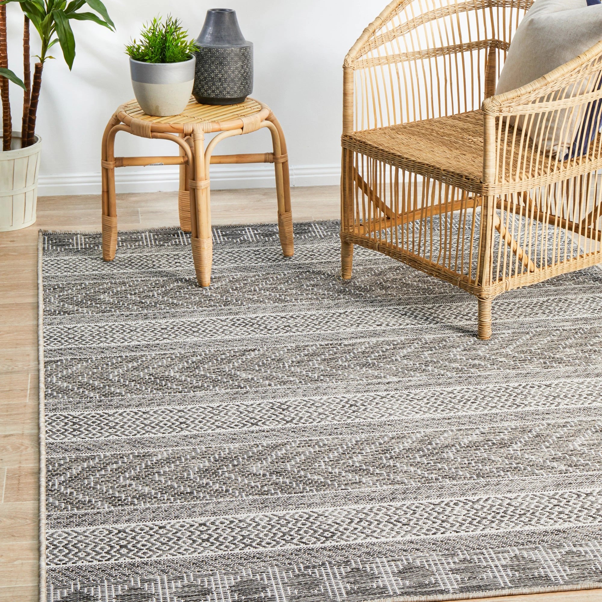 2 Common Ground Rugs Portico 5505 400x300cm - Extra Extra Large Outdoor Rug - Silver, 2 of 9