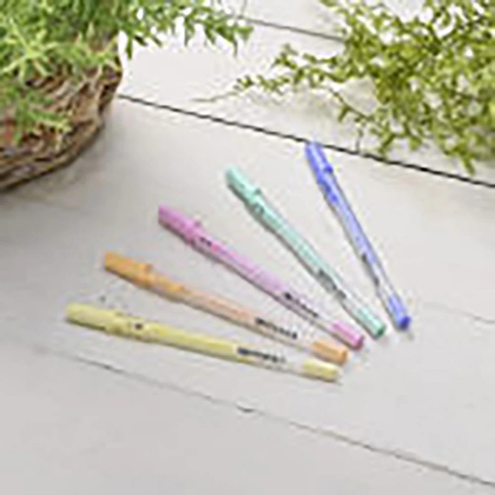 9 Sakura Gelly Roll Gel Pen Moonlight Pastel Green, 9 of 9