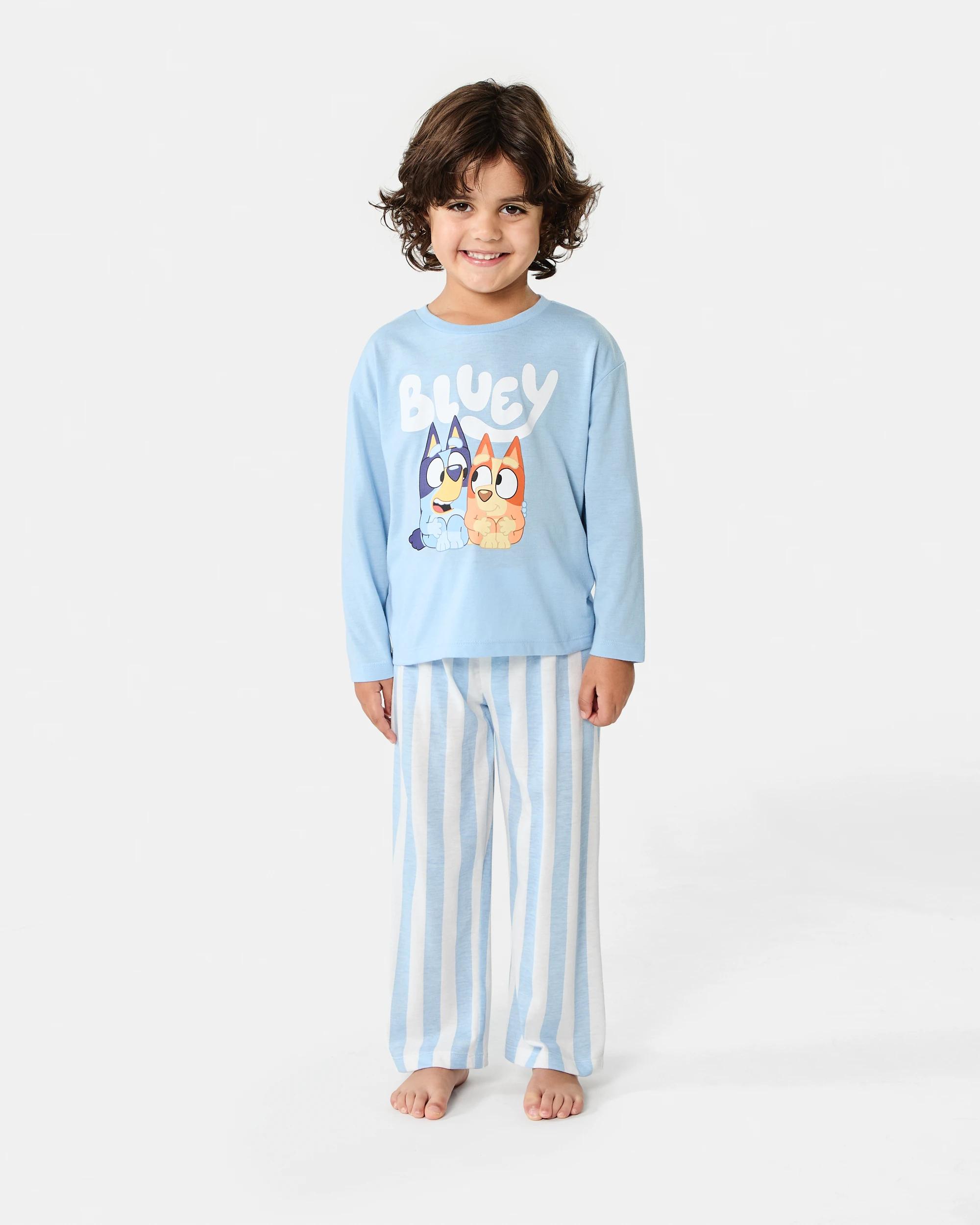 1 Bluey License Pyjama Set Bluey, 1 of 6
