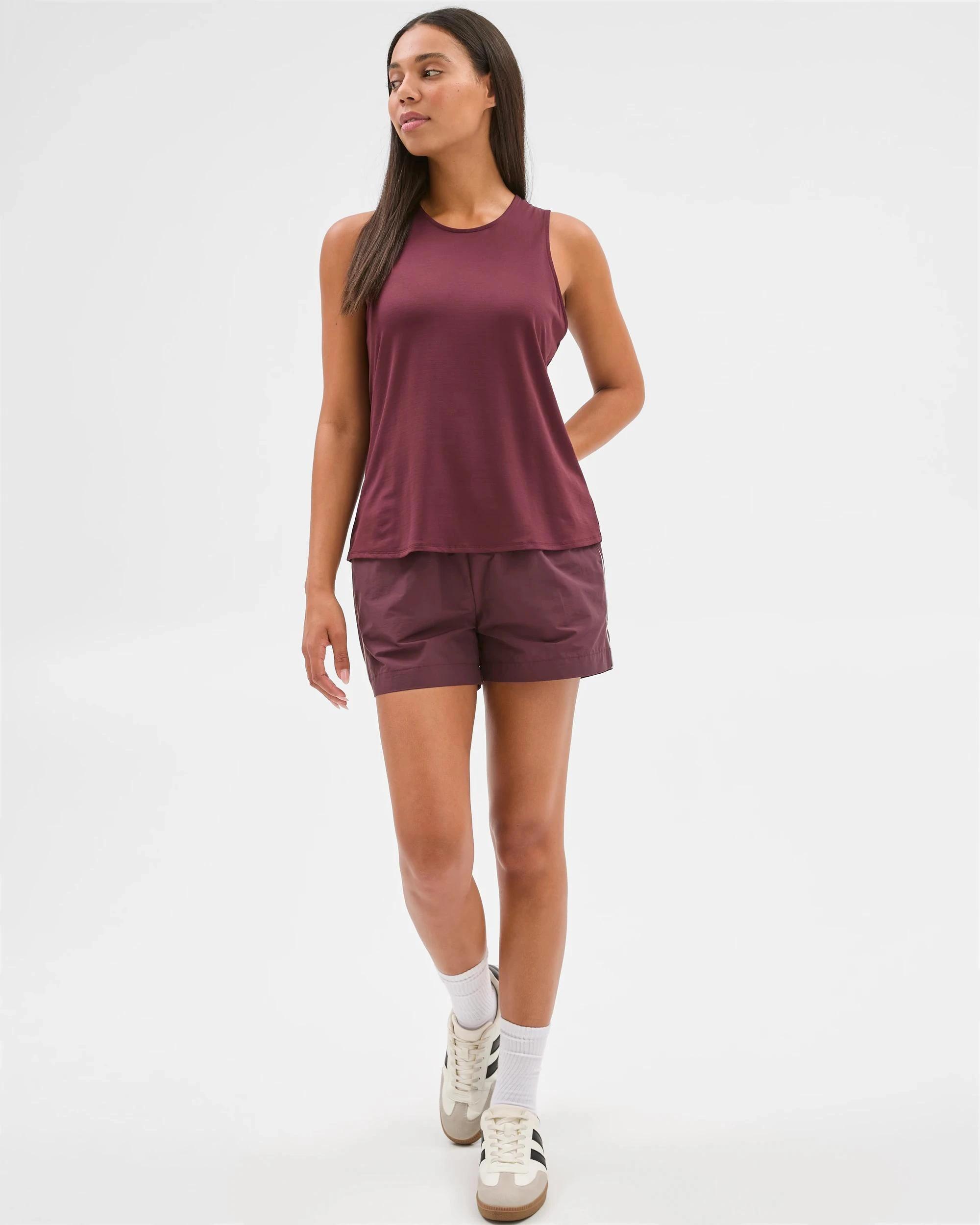 2 Target Active Wrap Back Running Tank Top WINE, 2 of 7